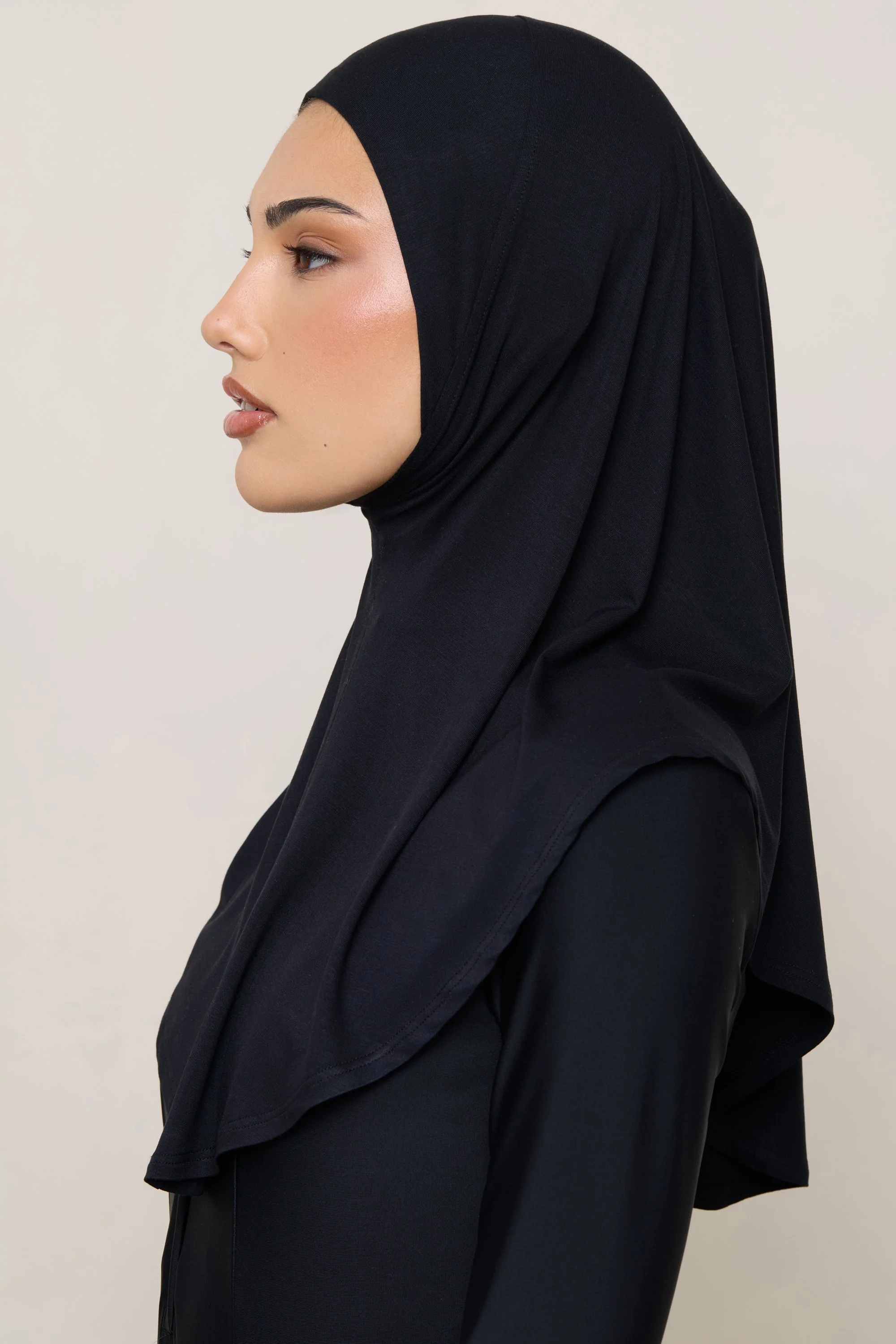 Amira Bamboo Jersey Instant Hijab - Black - Image 5