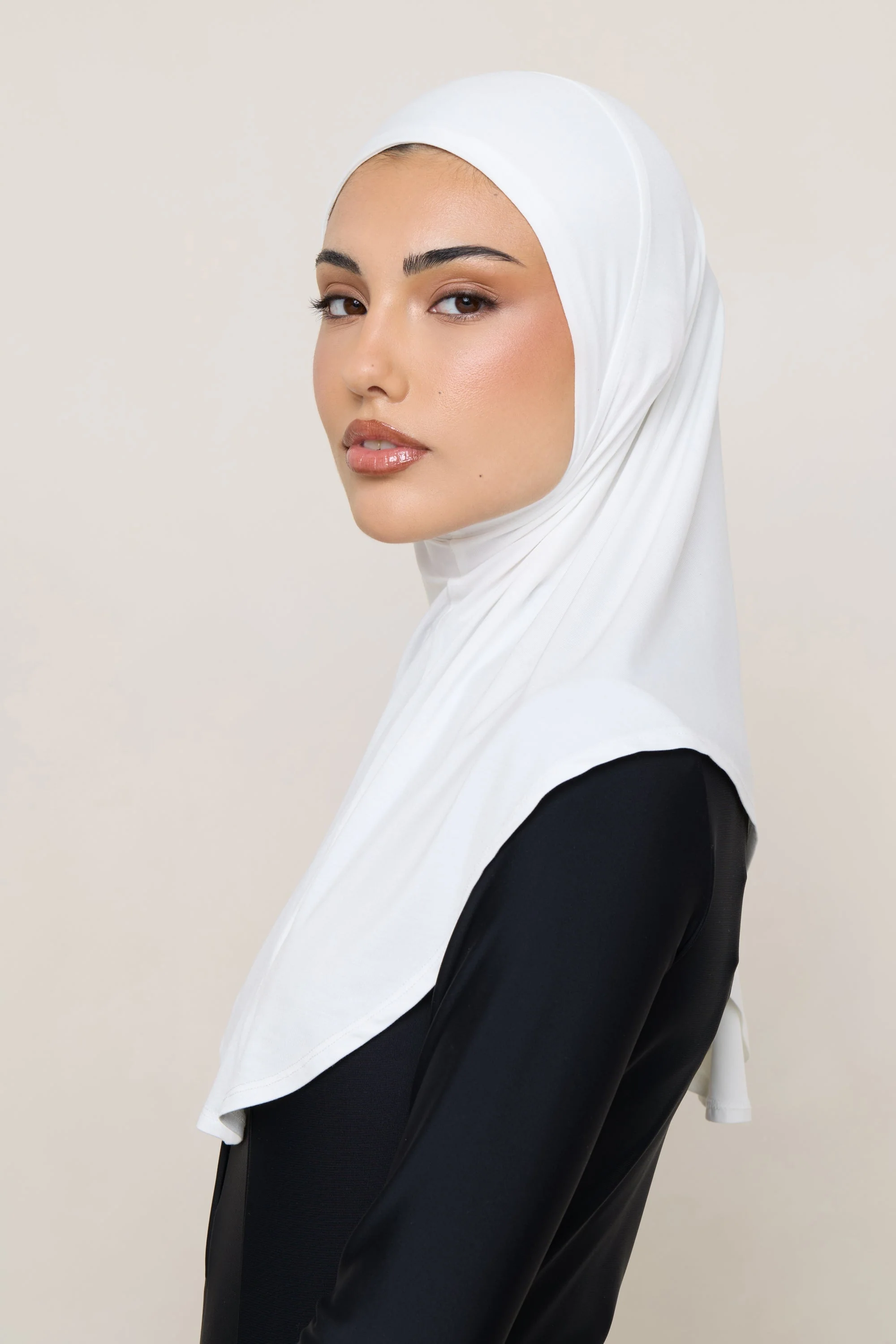 Amira Bamboo Jersey Instant Hijab - White - Image 3