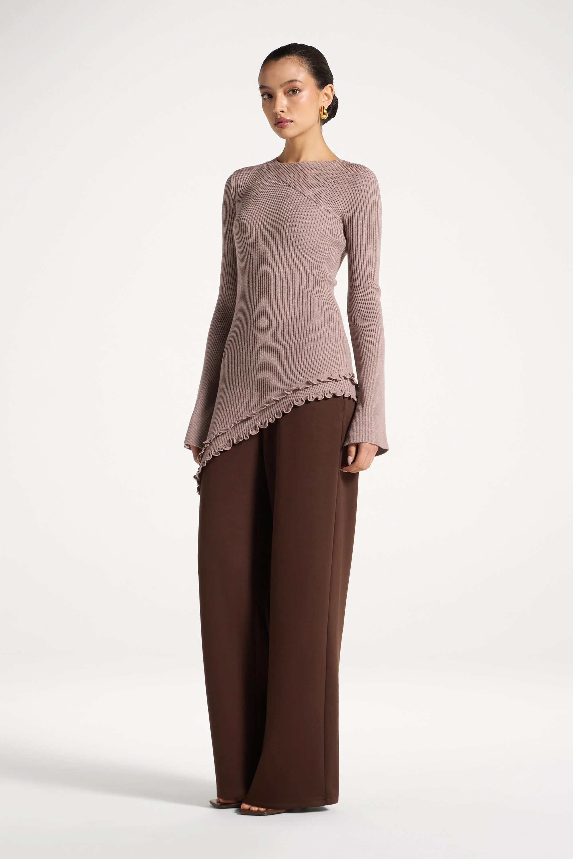 Asymmetric Ruffle Hem Knit Top - Taupe - Image 4