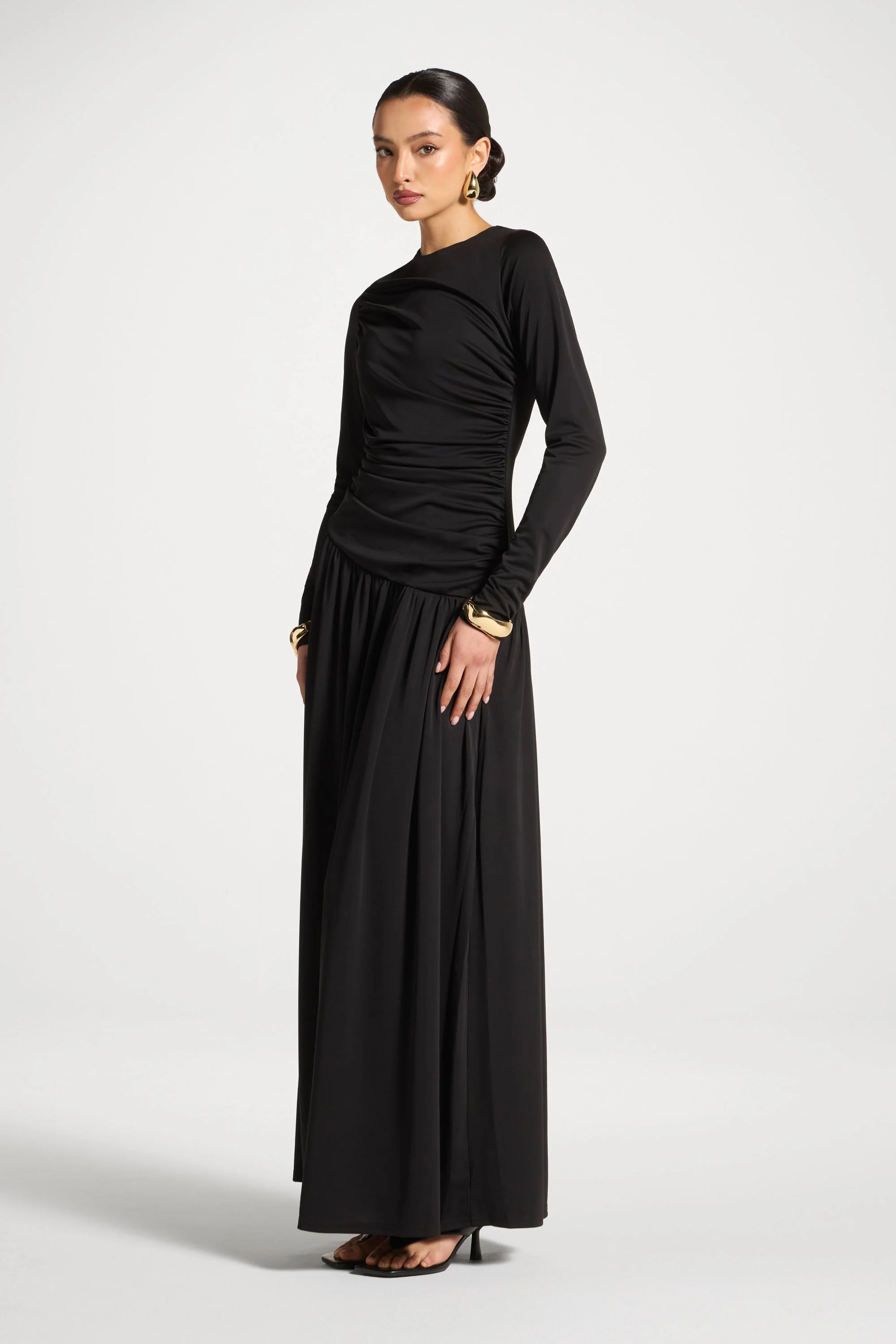 Asymmetrical Waist Rouched Maxi Dress - Black - Image 7