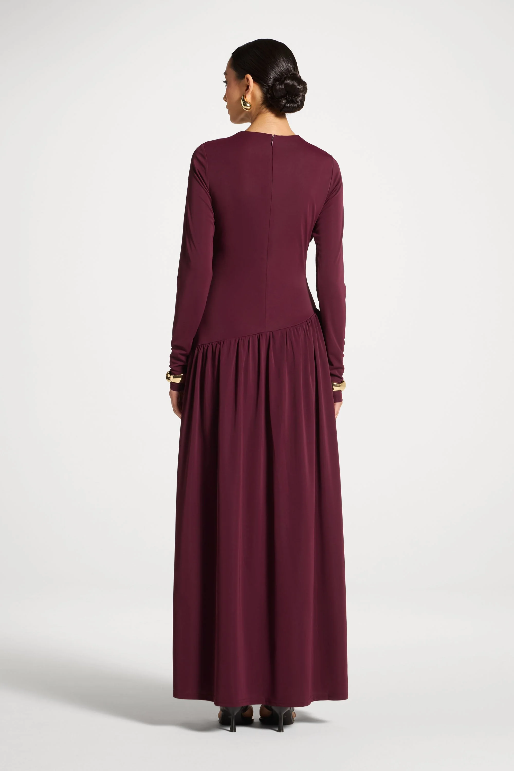 Asymmetrical Waist Rouched Maxi Dress - Fig - Image 5