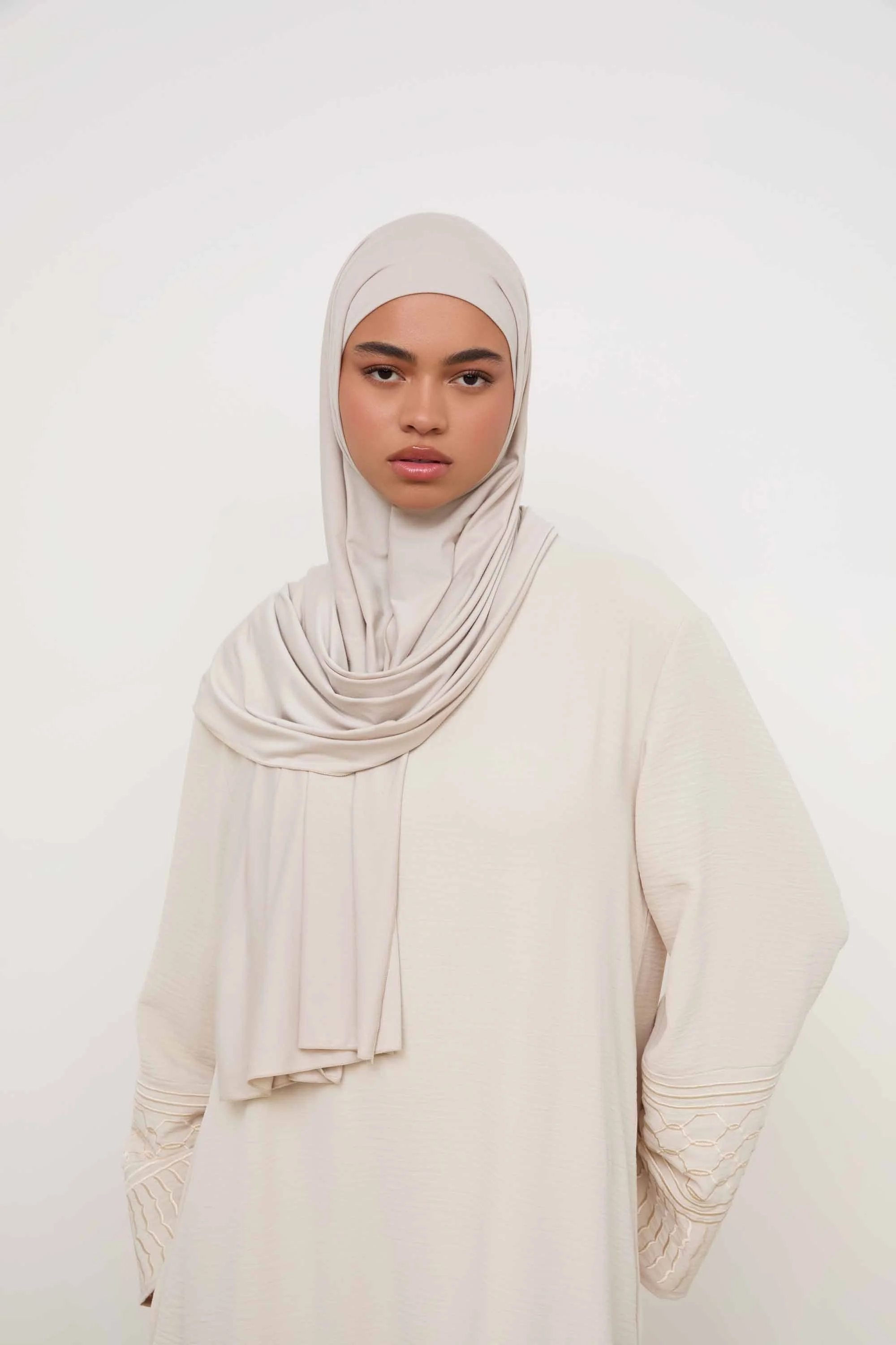 Bamboo Jersey Hijab - Cloud - Image 3
