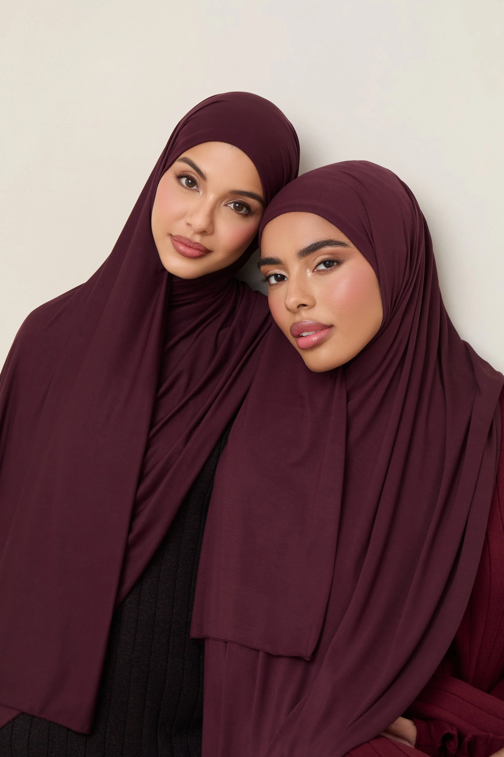 Bamboo Jersey Hijab - Fudge - Image 3