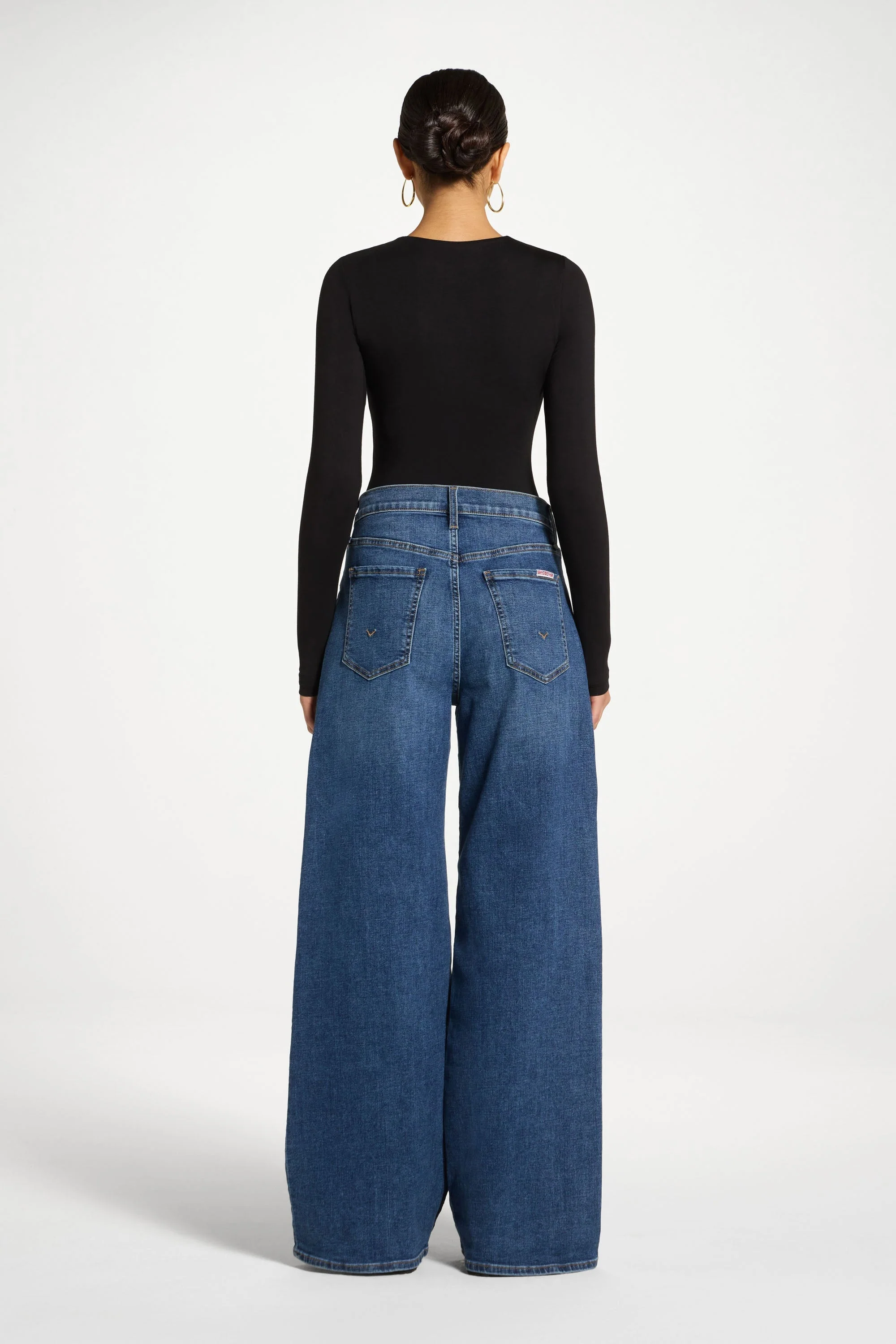 Bamboo Long Sleeve Bodysuit - Black - Image 8