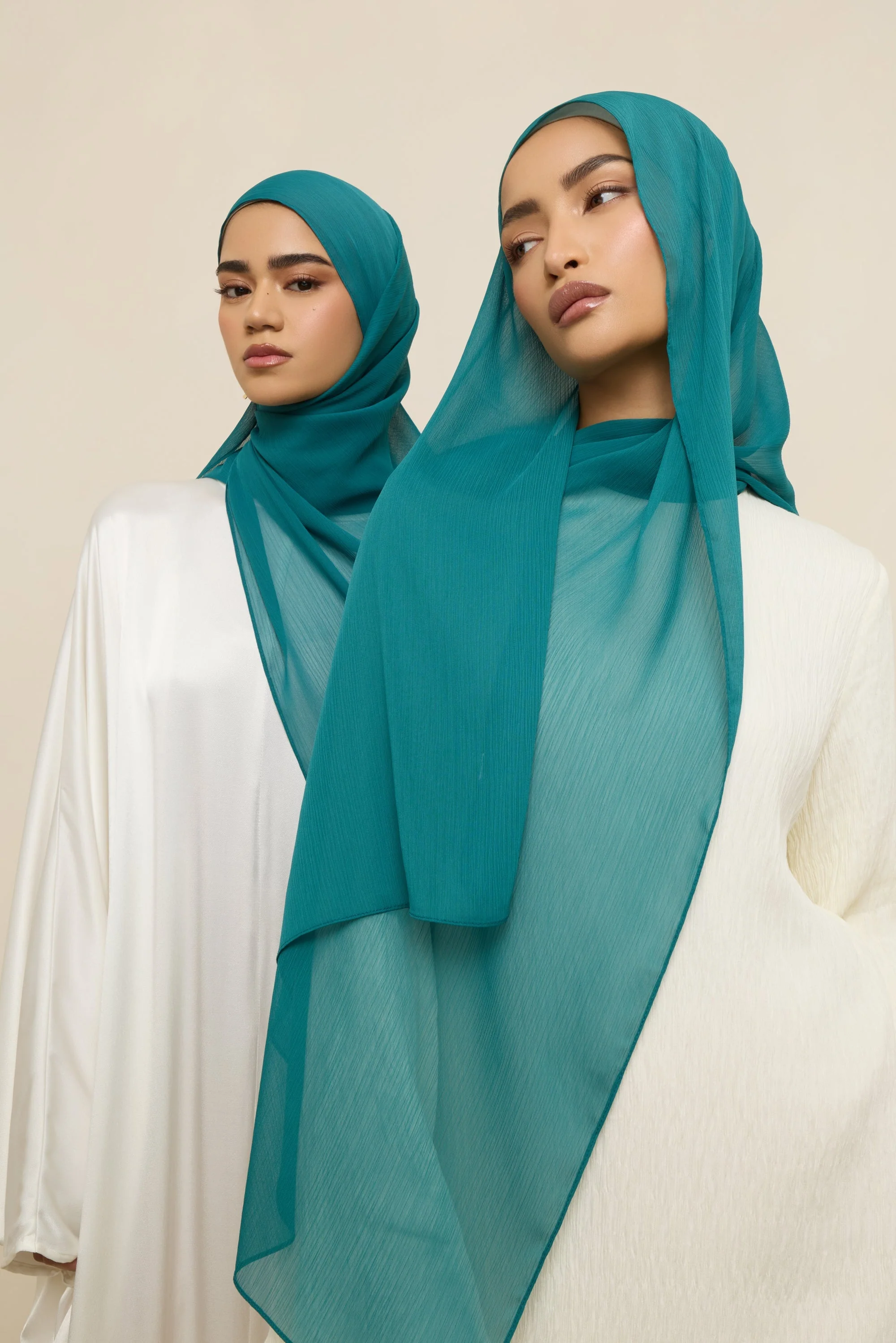 Chiffon Crinkle Hijab - Teal - Image 3