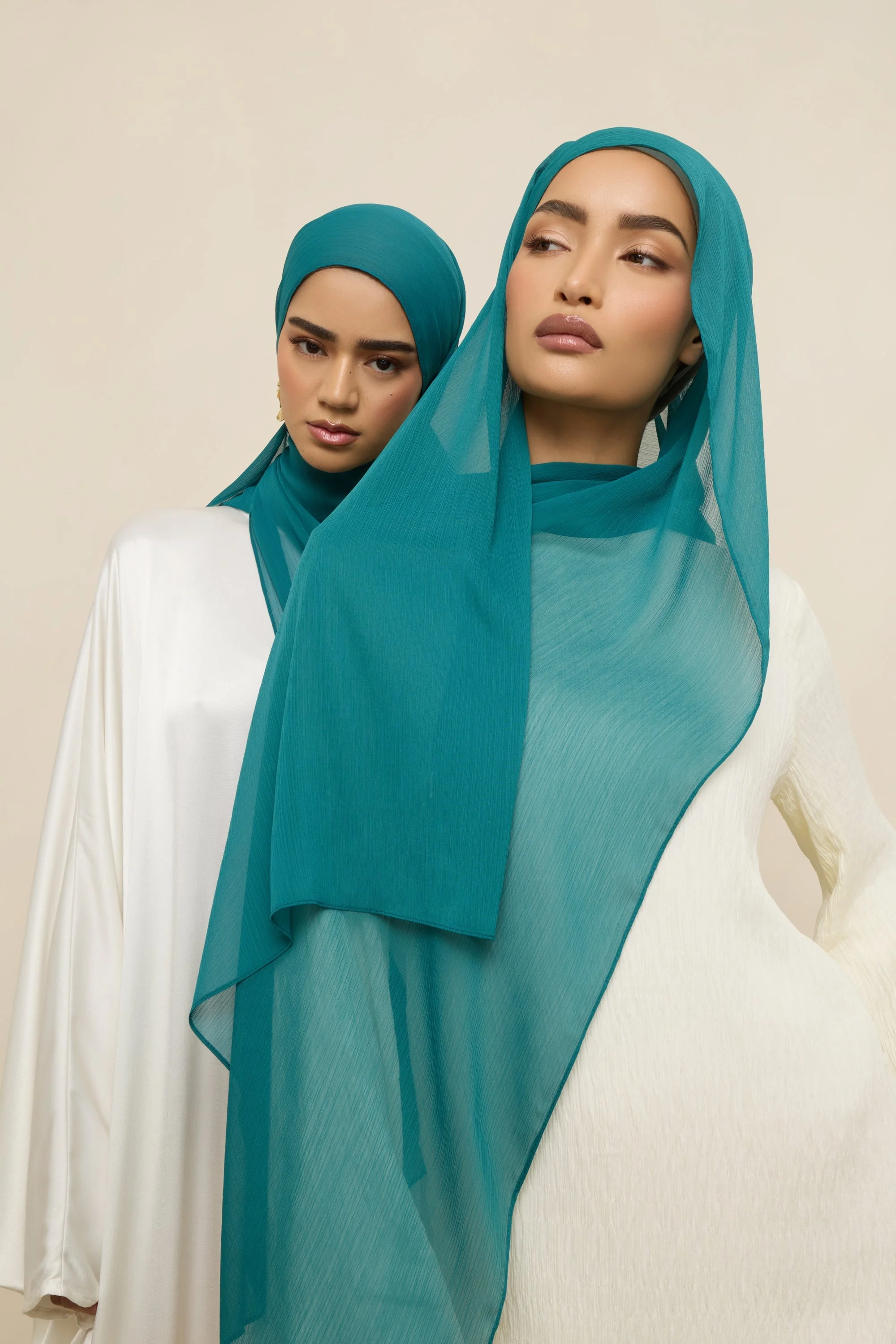 Chiffon Crinkle Hijab - Teal - Image 5