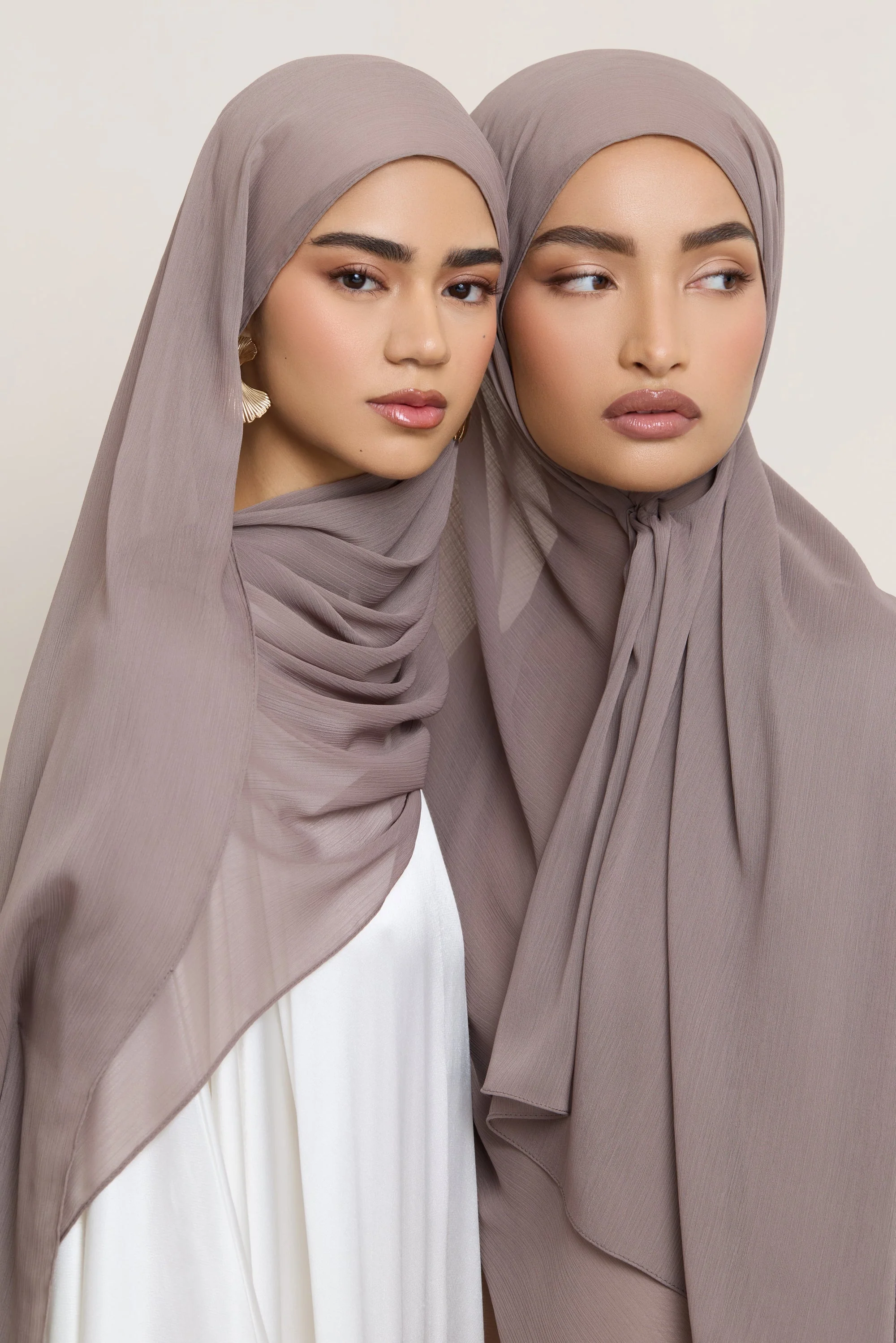 Chiffon Crinkle Hijab - Taupe - Image 4