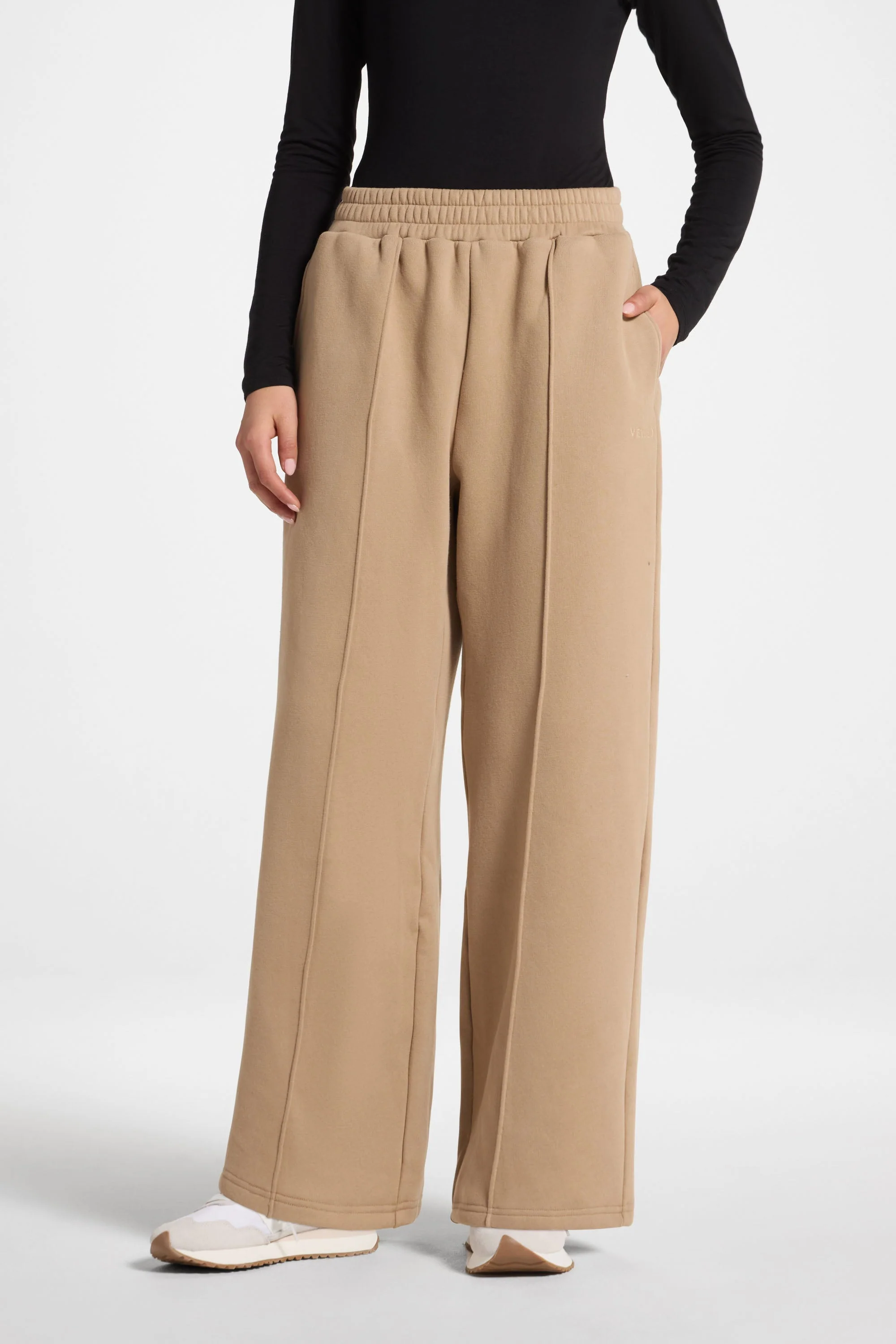 Cotton Pintuck Wide Leg Sweatpants - Mocha - Image 2