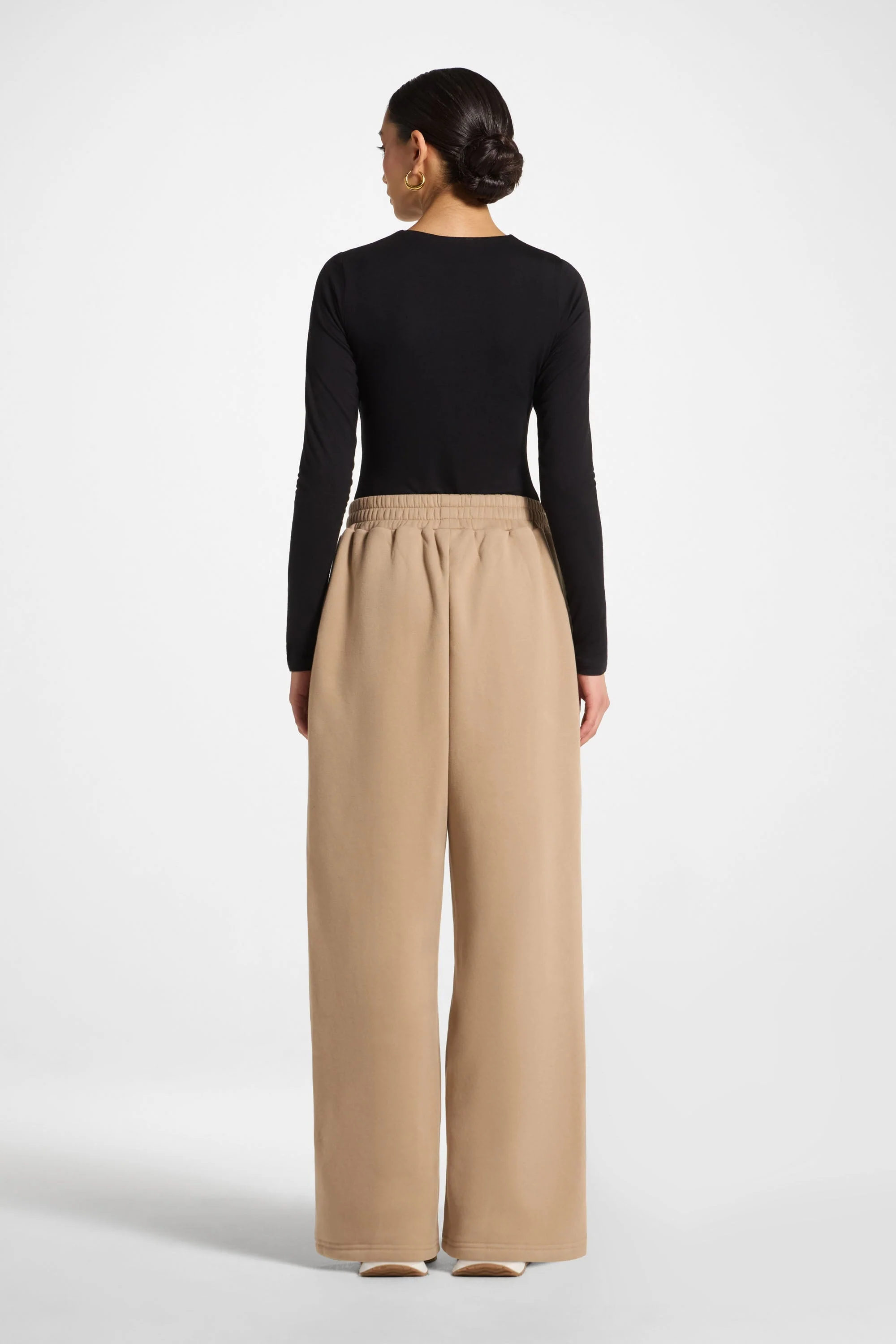 Cotton Pintuck Wide Leg Sweatpants - Mocha - Image 6