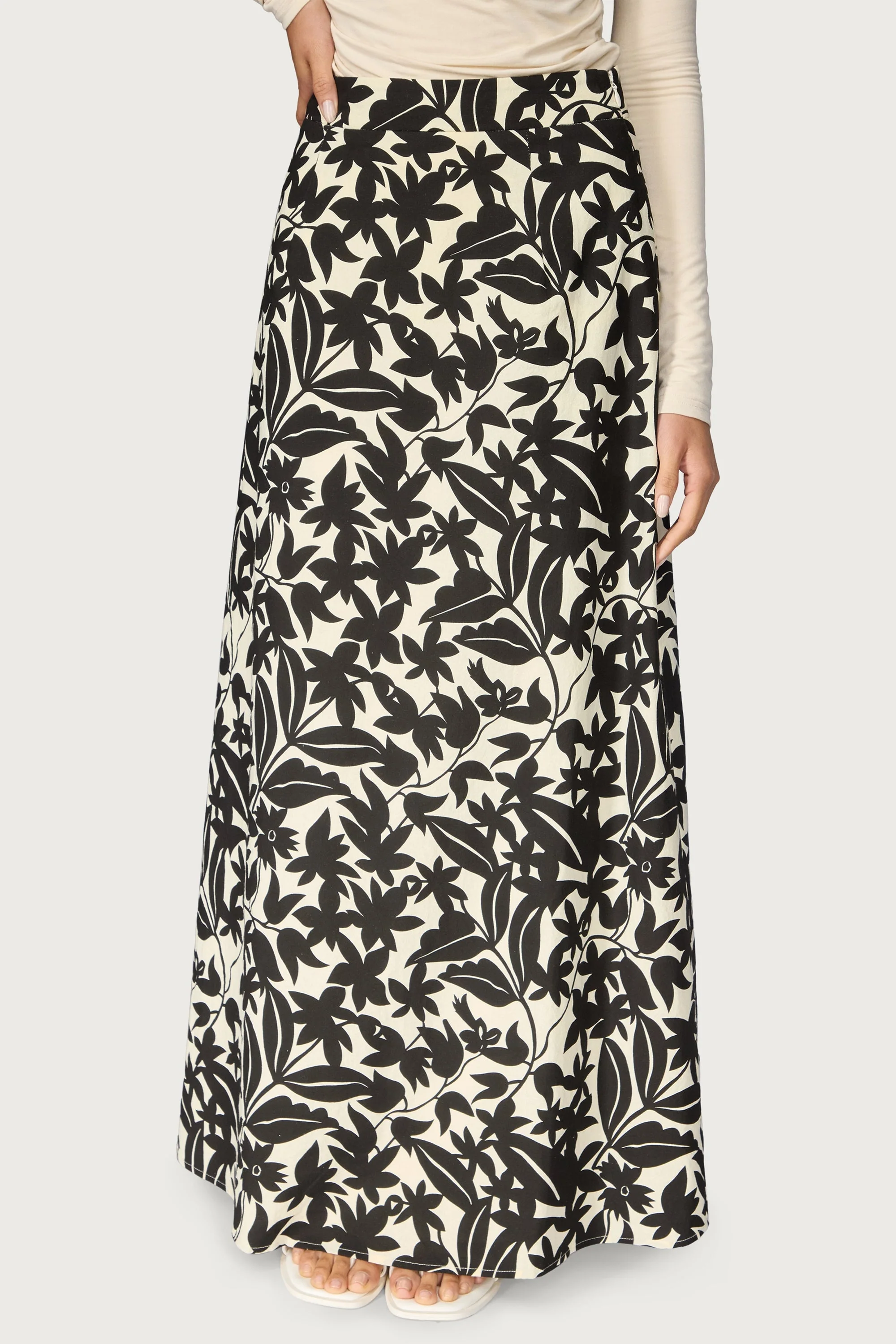 Cotton Printed Maxi Skirt - Black Floral - Image 3