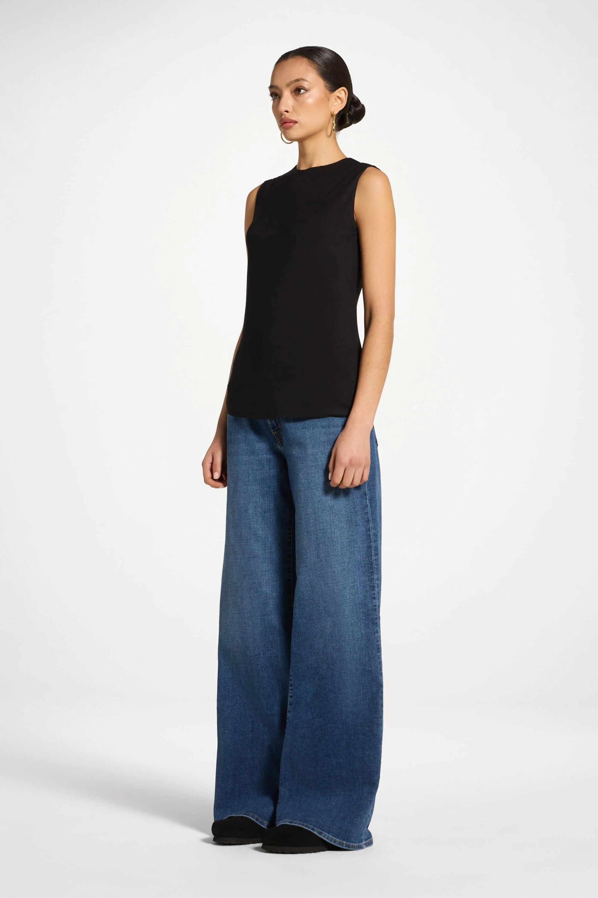 Essential Bamboo Tank Top - Black - Image 4