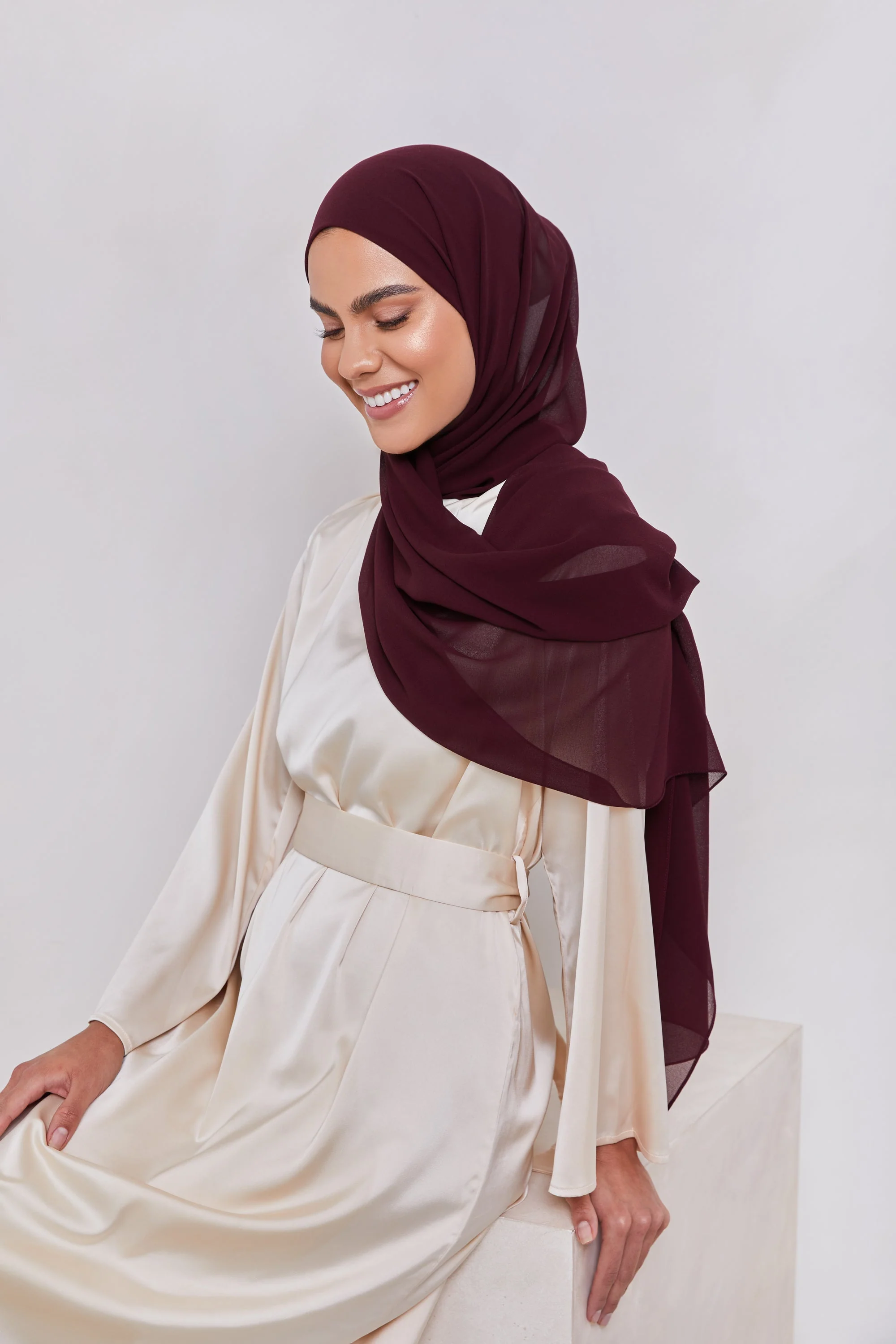 Essential Chiffon Hijab - Aubergine - Image 2