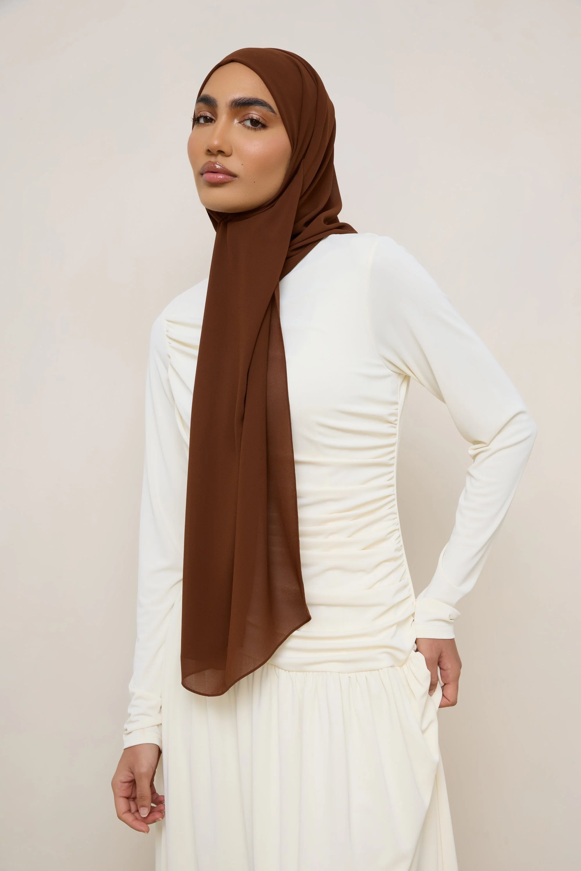 Essential Chiffon Hijab - Caramel - Image 3