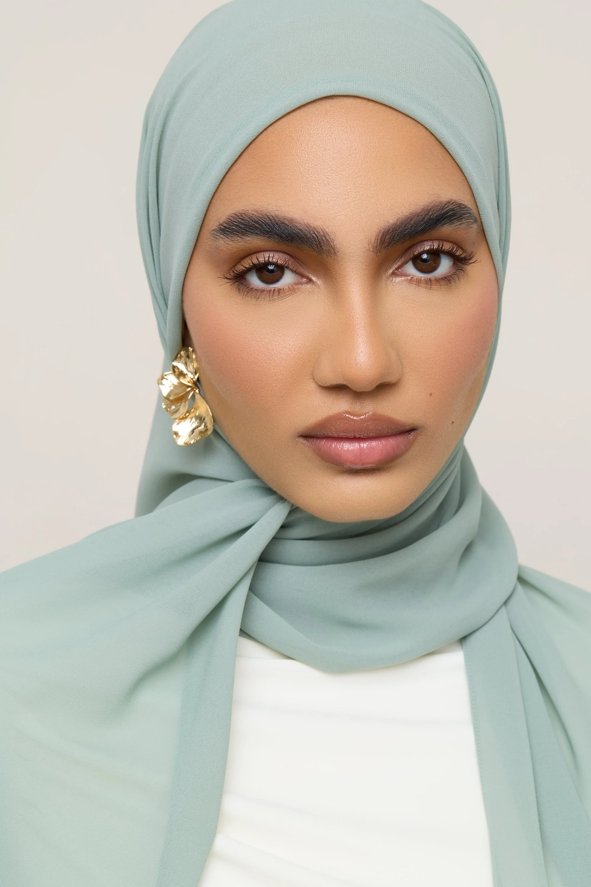 Essential Chiffon Hijab - Iceberg - Image 4