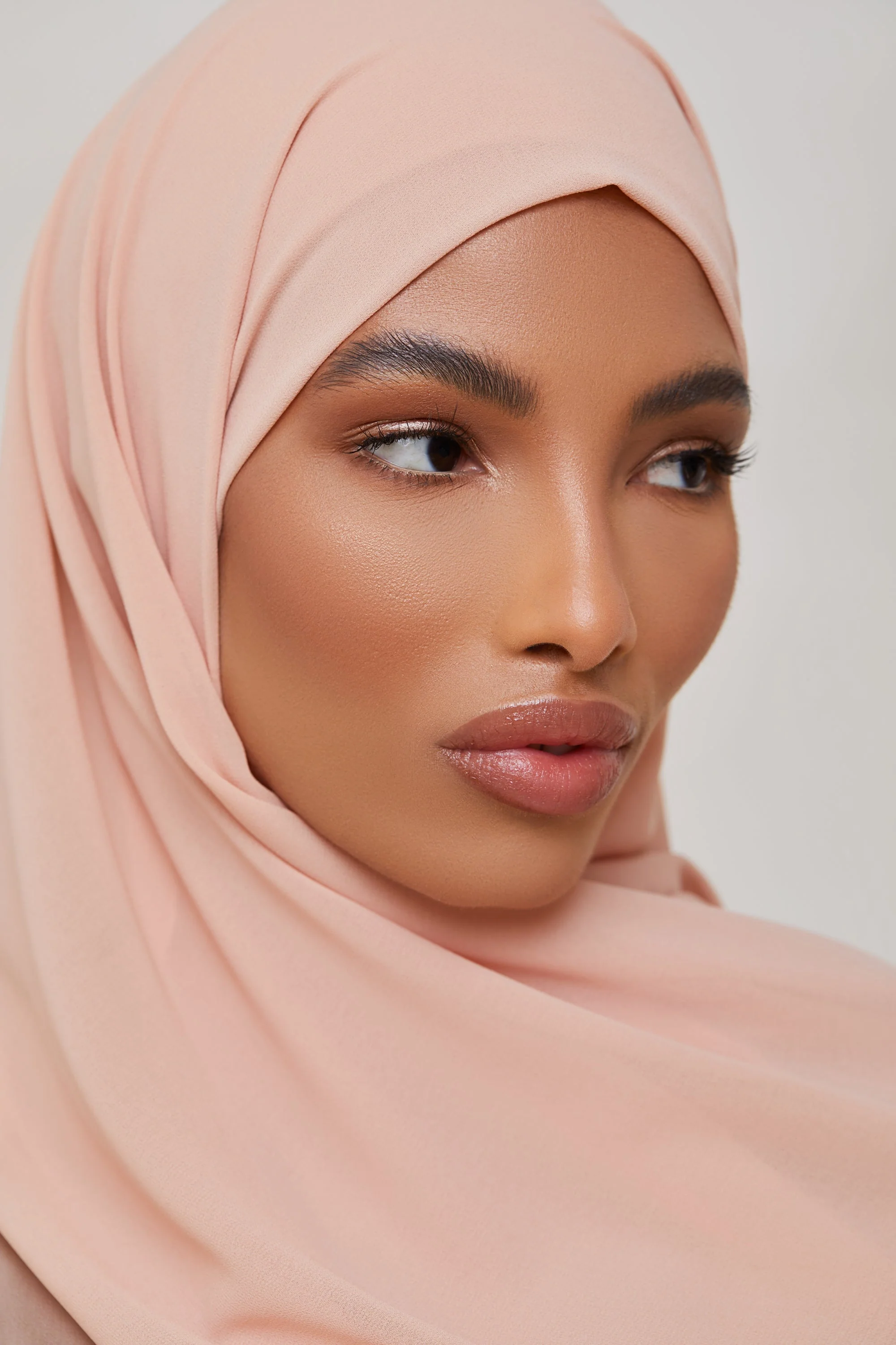 Essential Chiffon Hijab - Pink Nude - Image 2