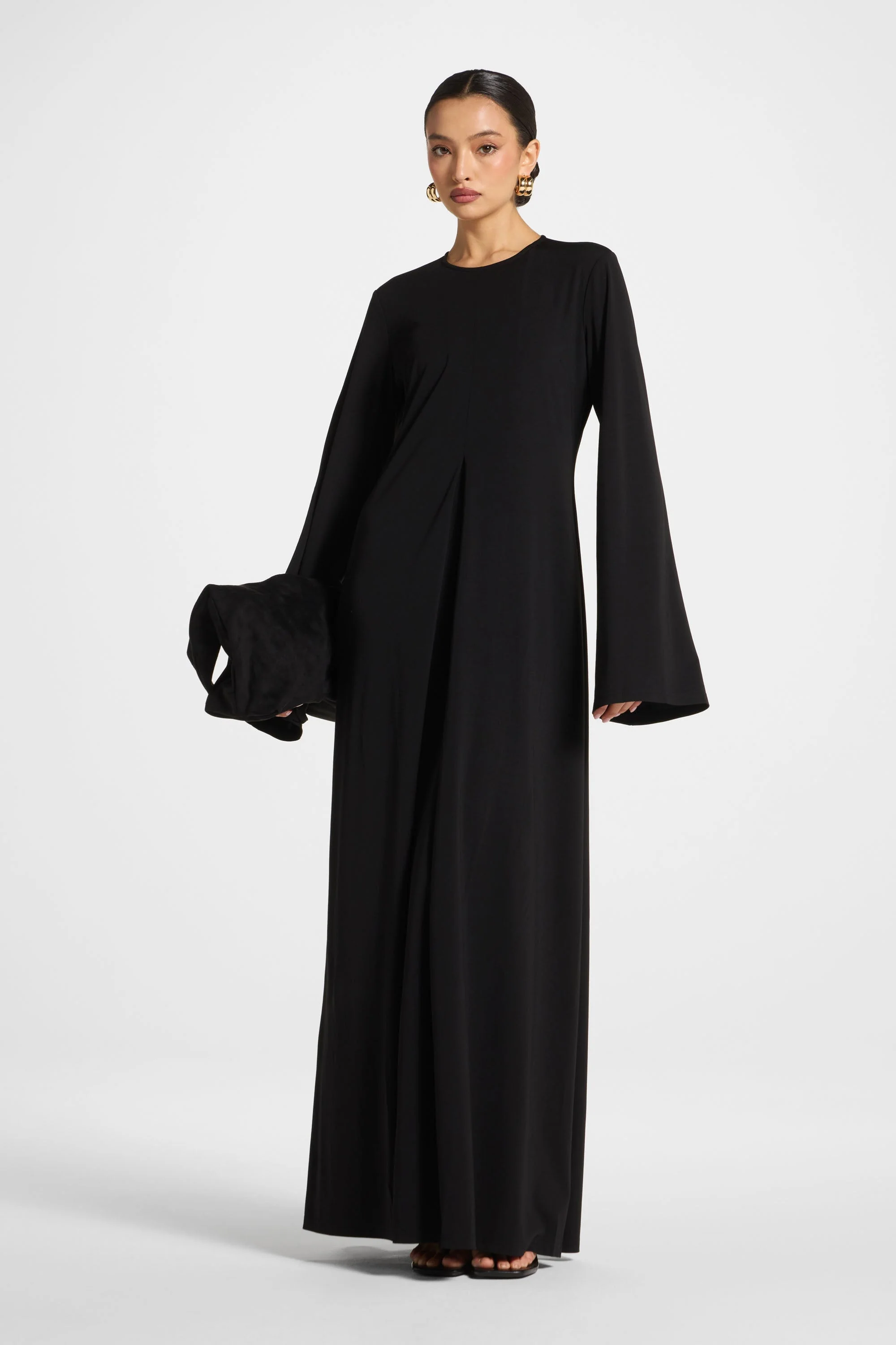 Flowy Pleat Maxi Dress - Black - Image 4