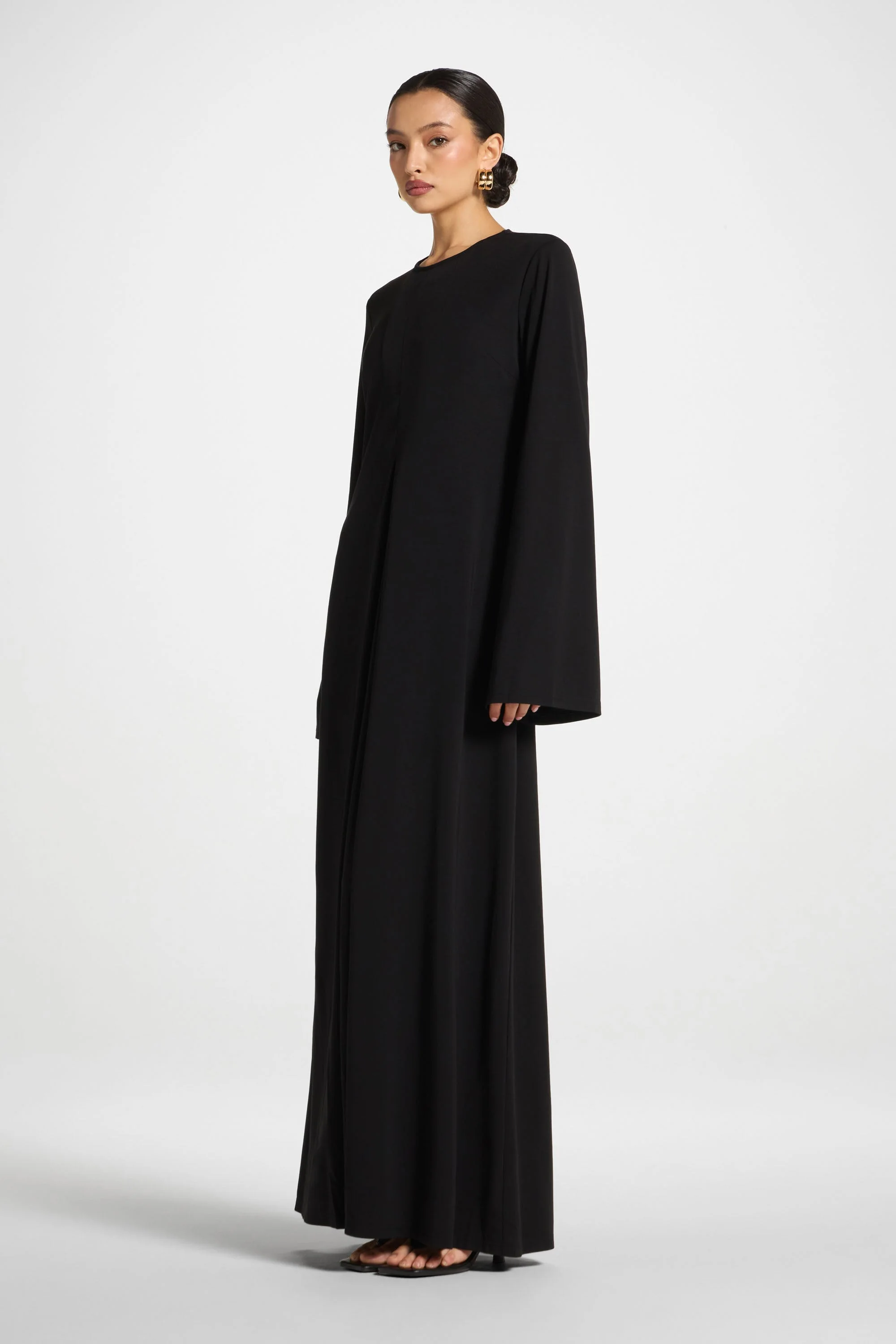Flowy Pleat Maxi Dress - Black - Image 5
