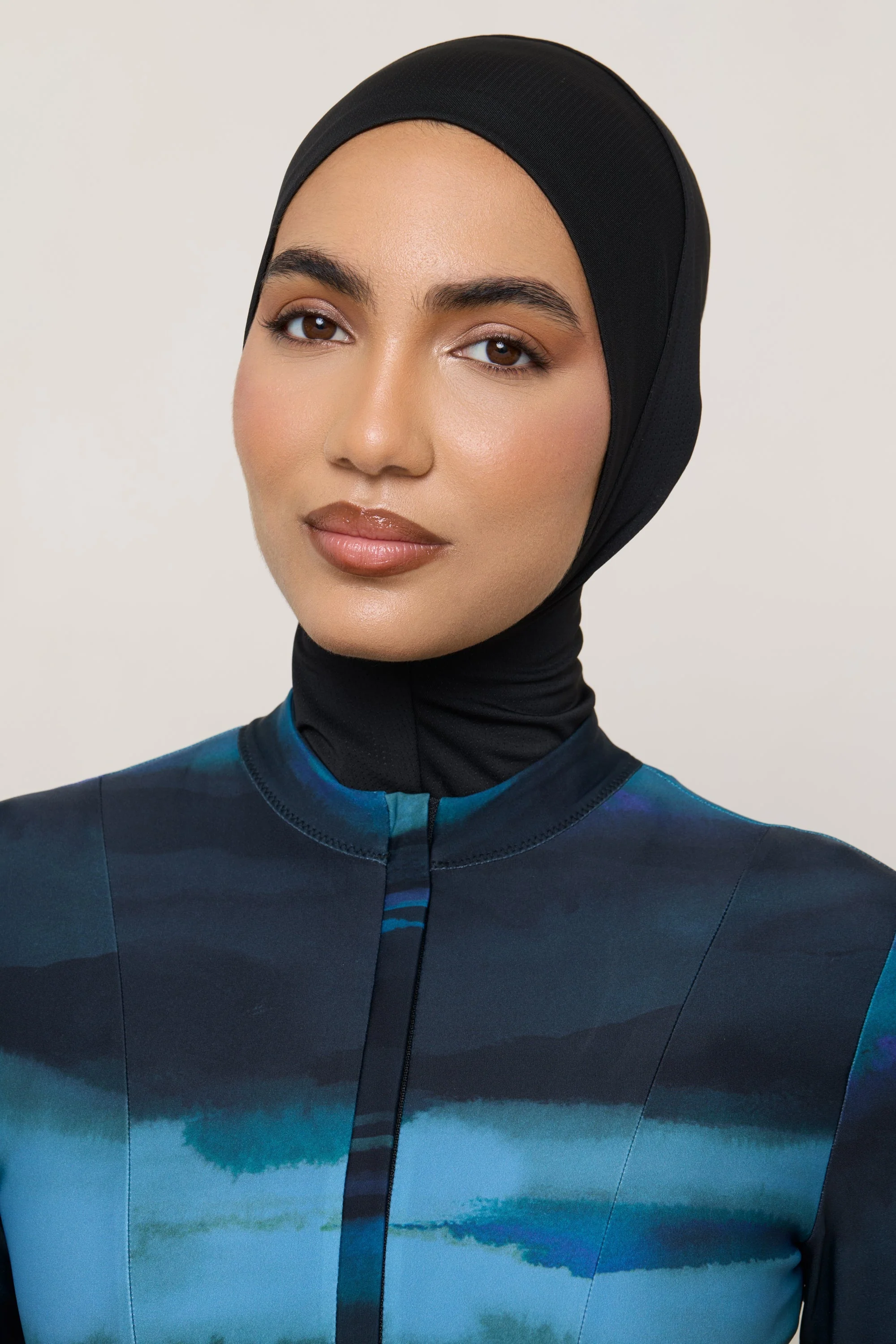 Instant Tie Back Mesh Swim Hijab - Black - Image 11