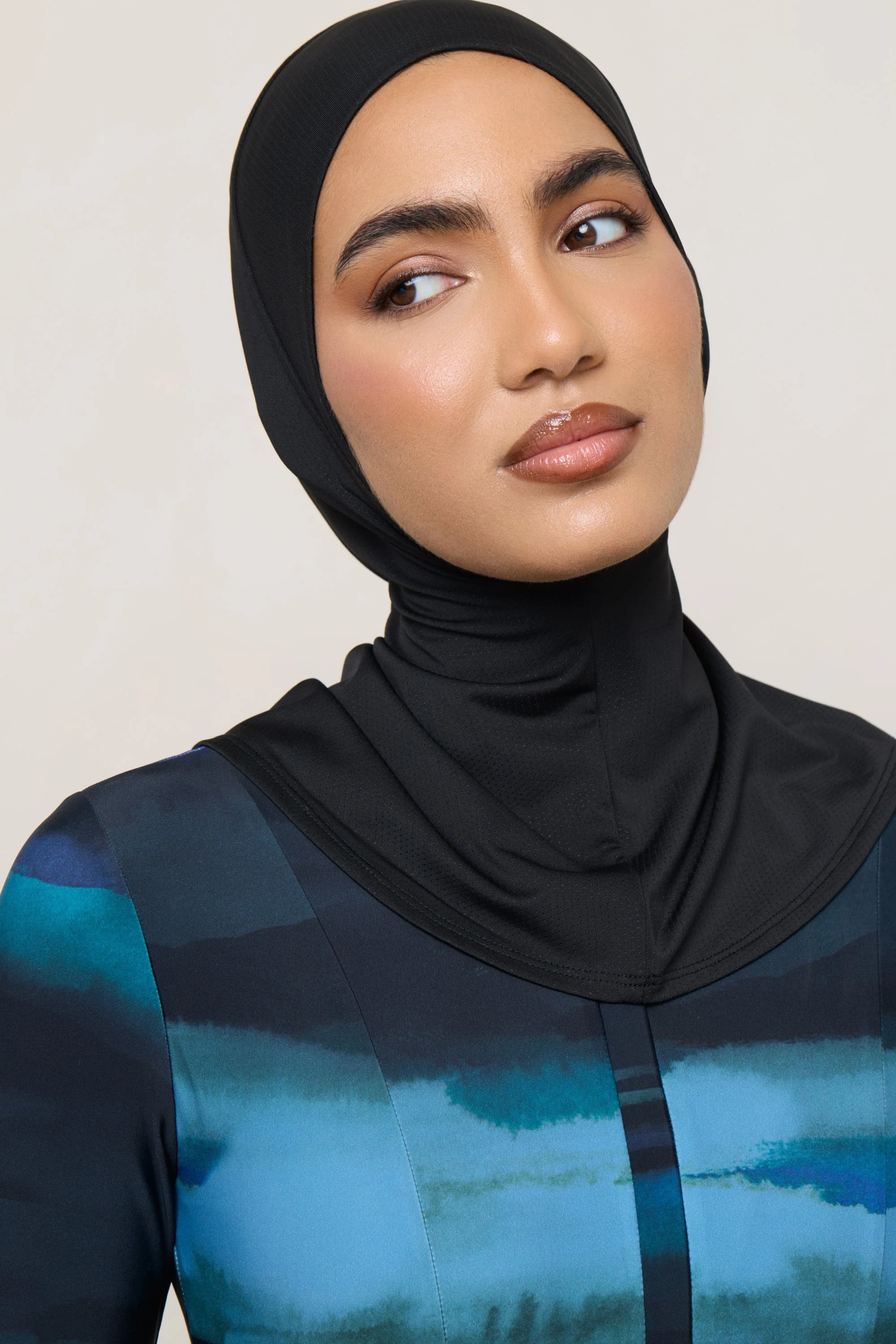 Instant Tie Back Mesh Swim Hijab - Black - Image 5