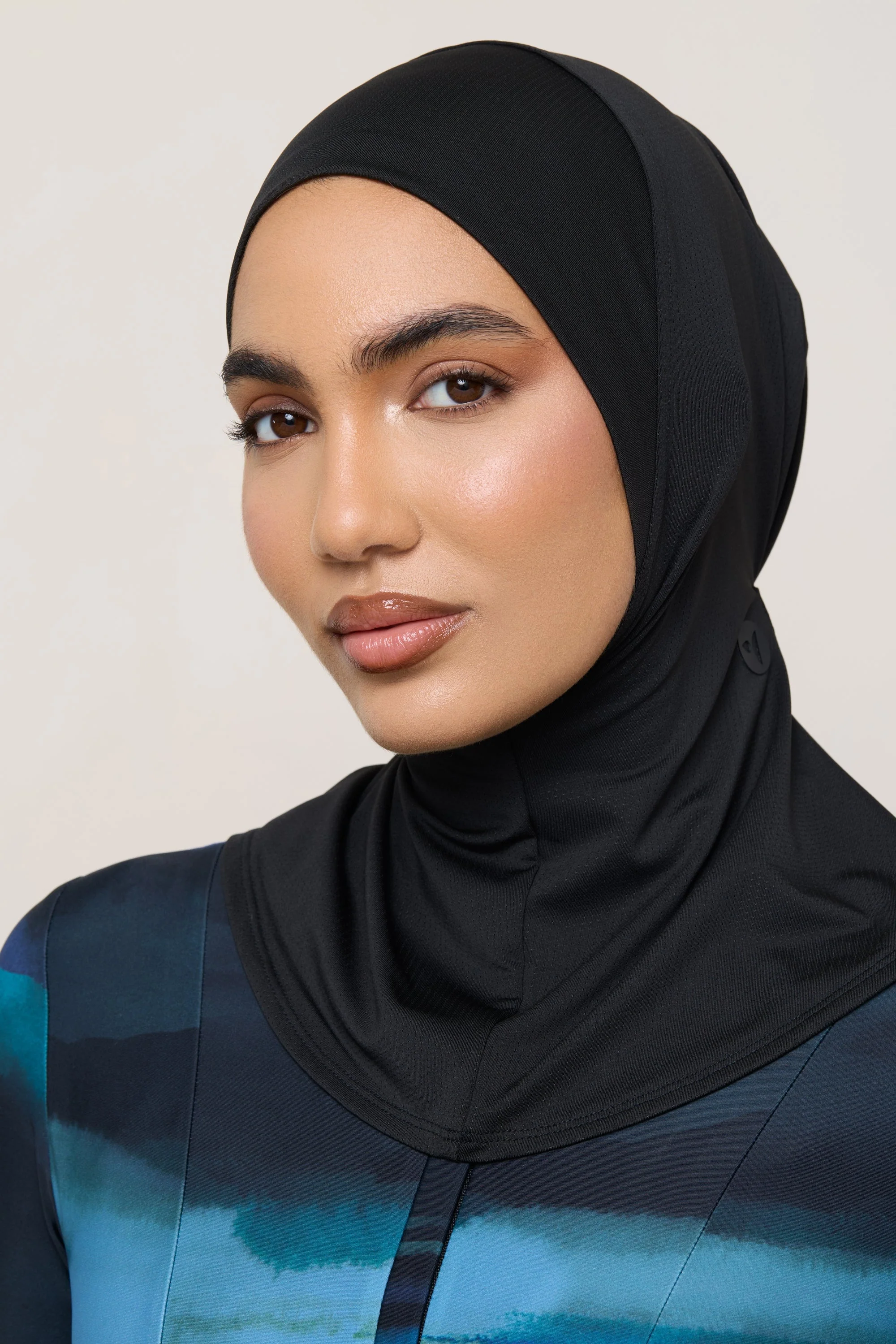 Instant Tie Back Mesh Swim Hijab - Black - Image 6