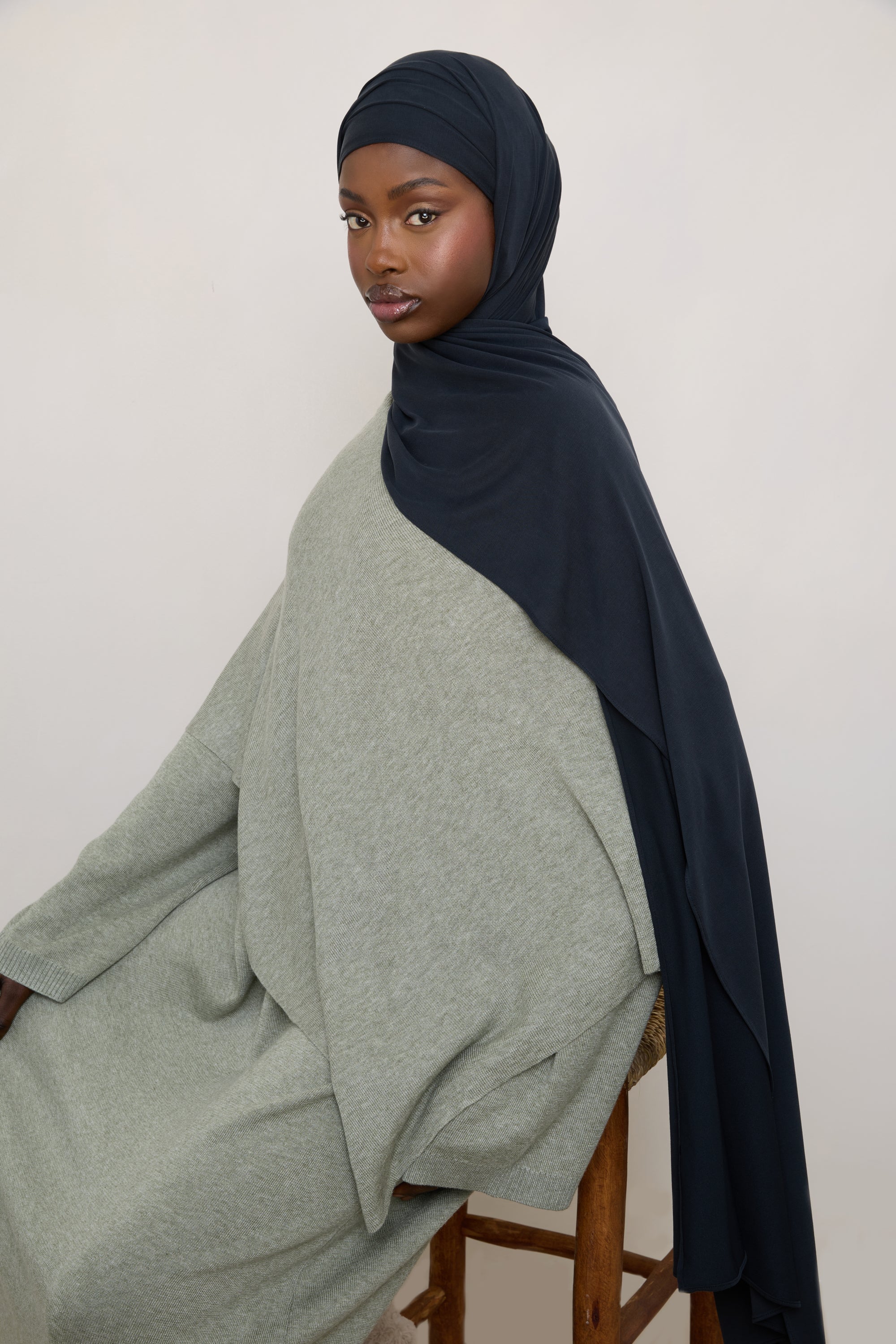 Jersey Hijab - Soft Black - Image 4
