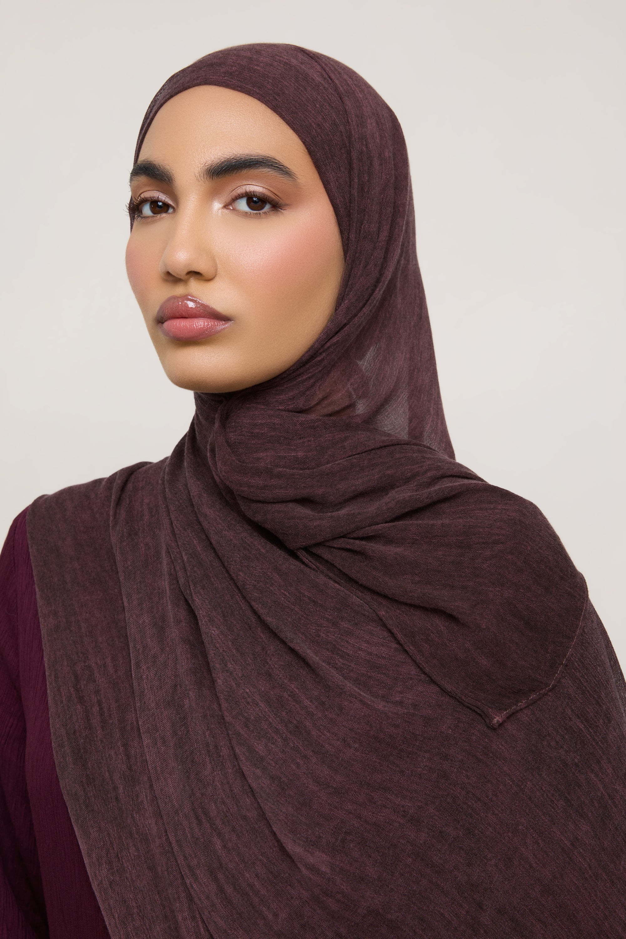 Modal Crinkle Hijab - Grape - Image 3
