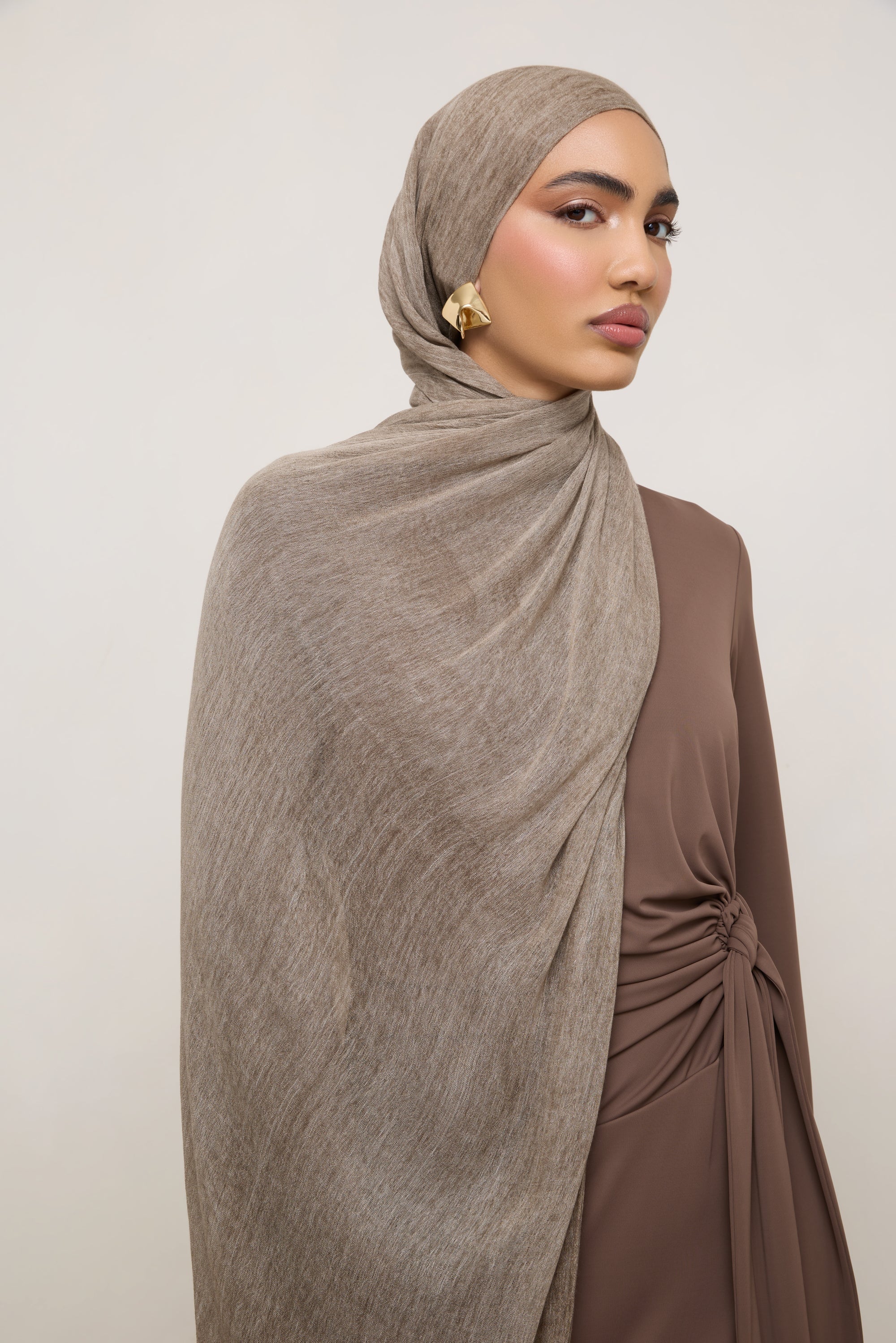Modal Crinkle Hijab - Latte - Image 5