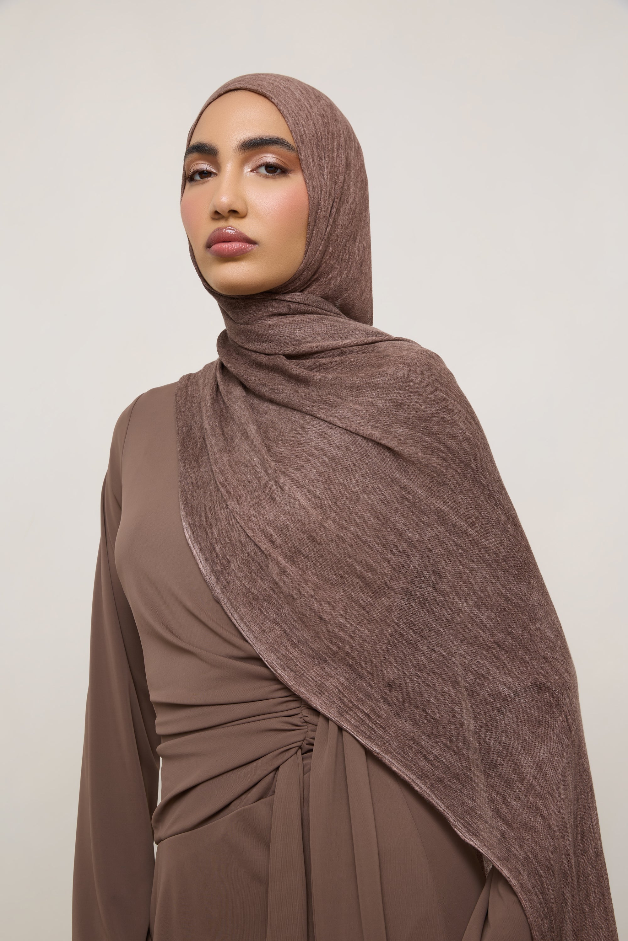 Modal Crinkle Hijab - Mocha - Image 6
