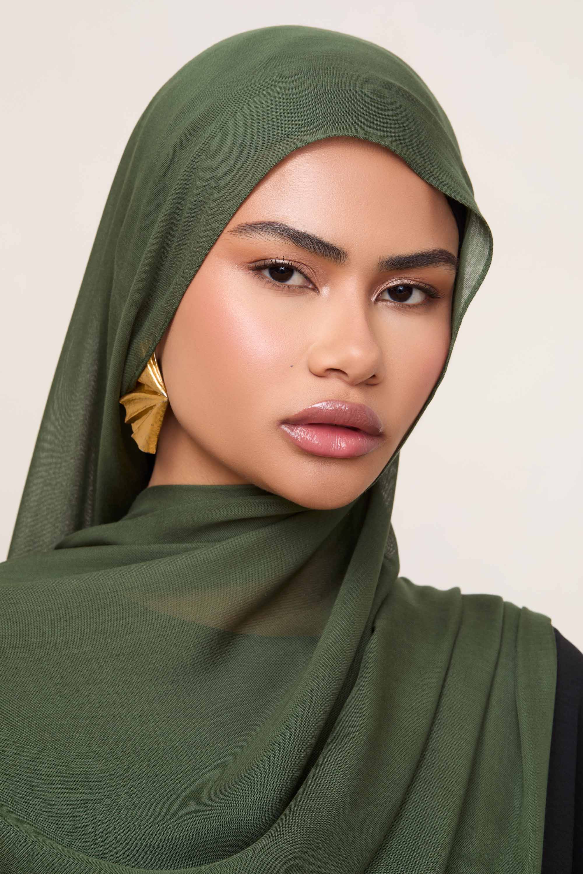 Modal Hijab - Black Forest
