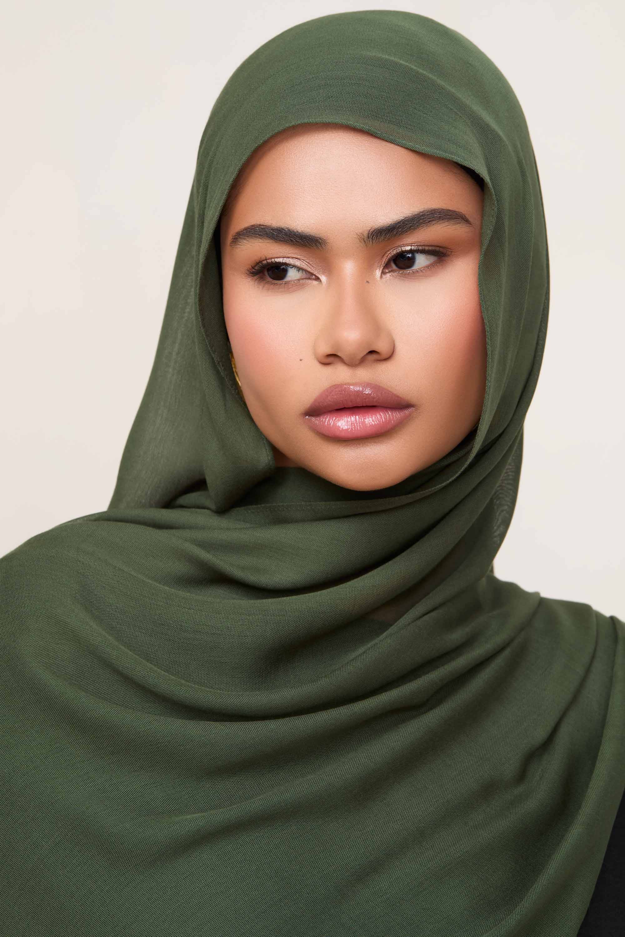 Modal Hijab - Black Forest - Image 2