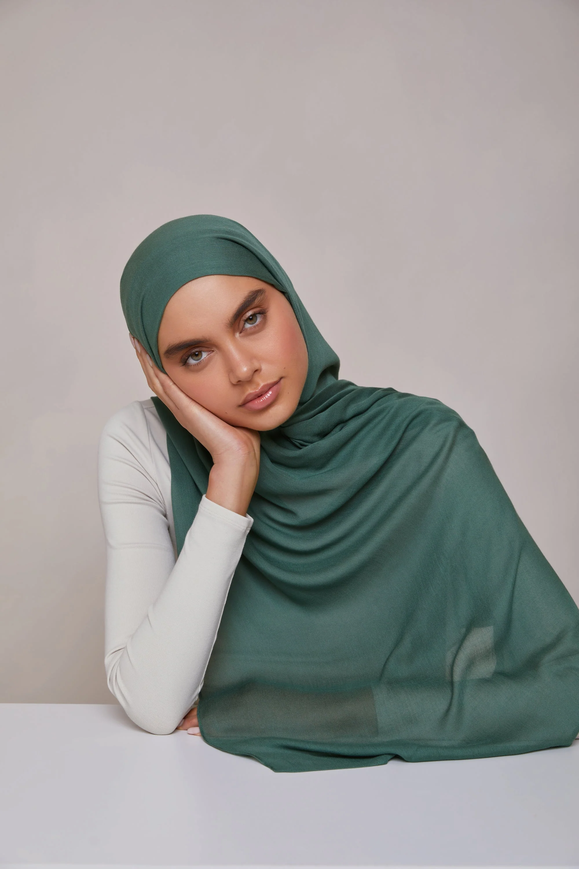 Modal Hijab - Dark Forest - Image 6