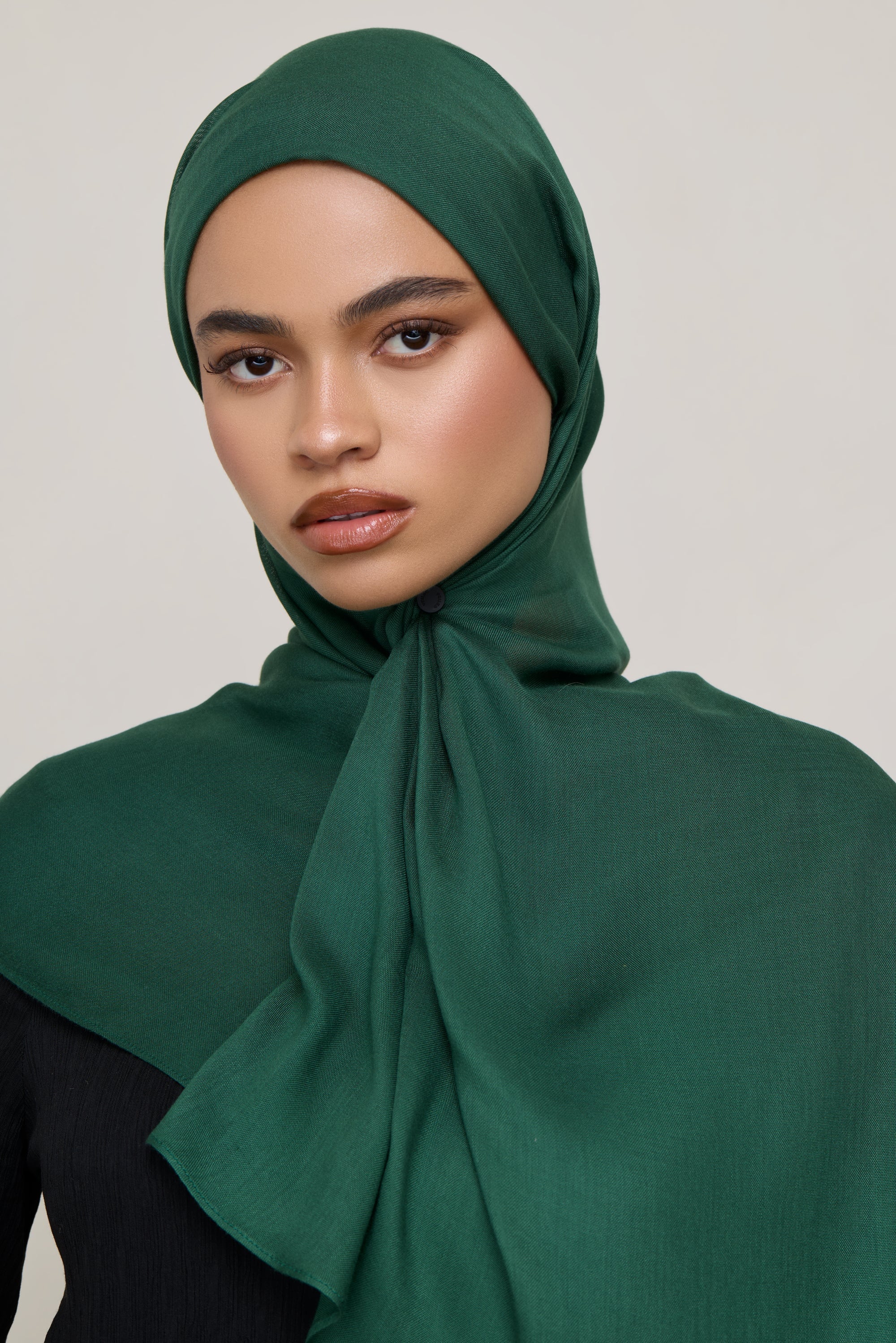 Modal Hijab - Pineneedle - Image 3