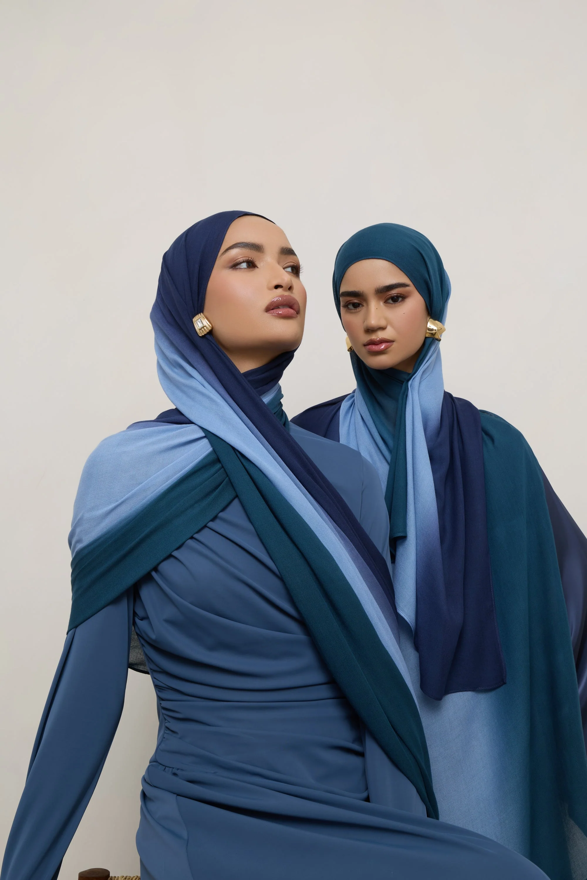 Ombre Modal Hijab - Sky Blue - Image 4