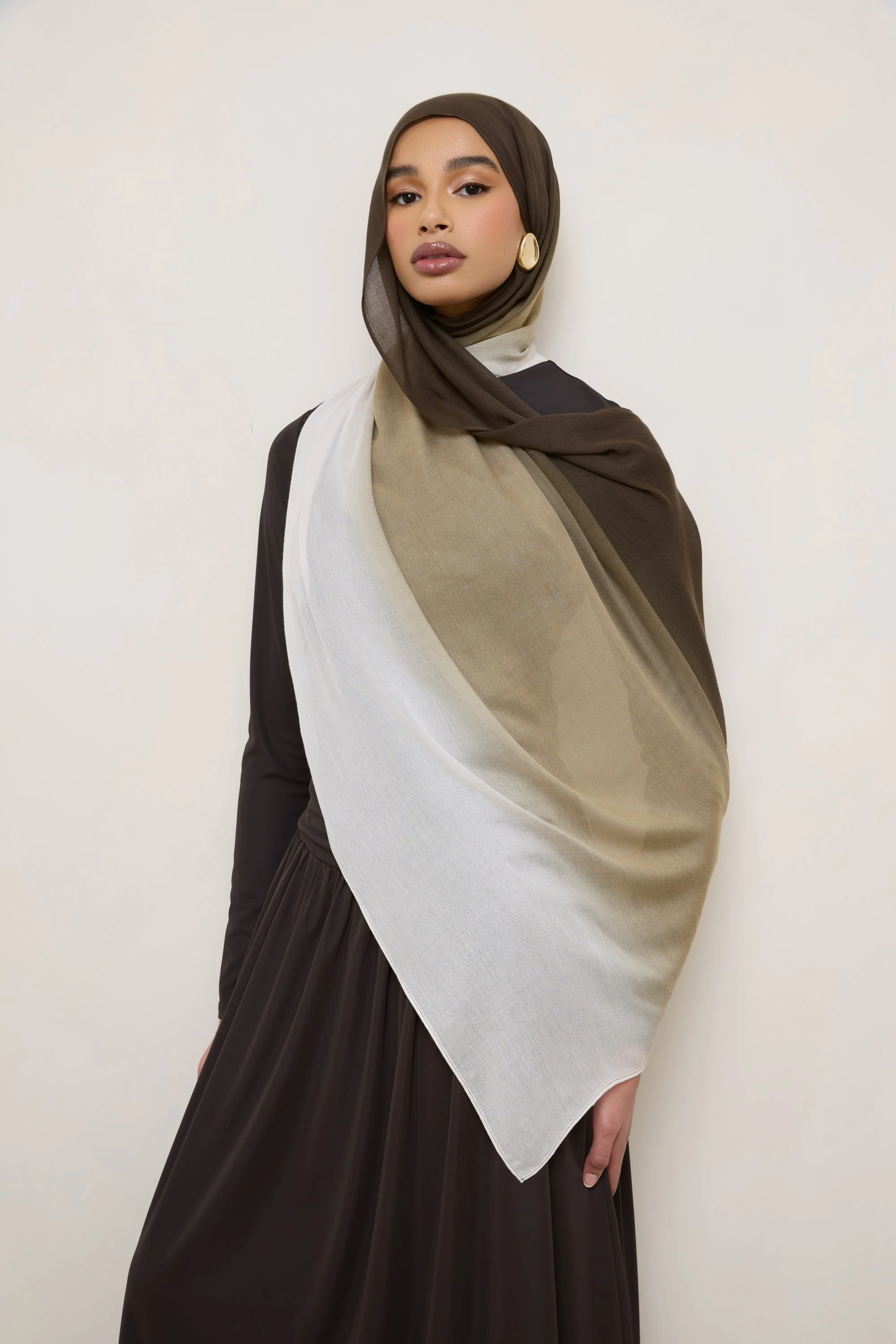 Ombre Modal Hijab - Cocoa Peaks - Image 2