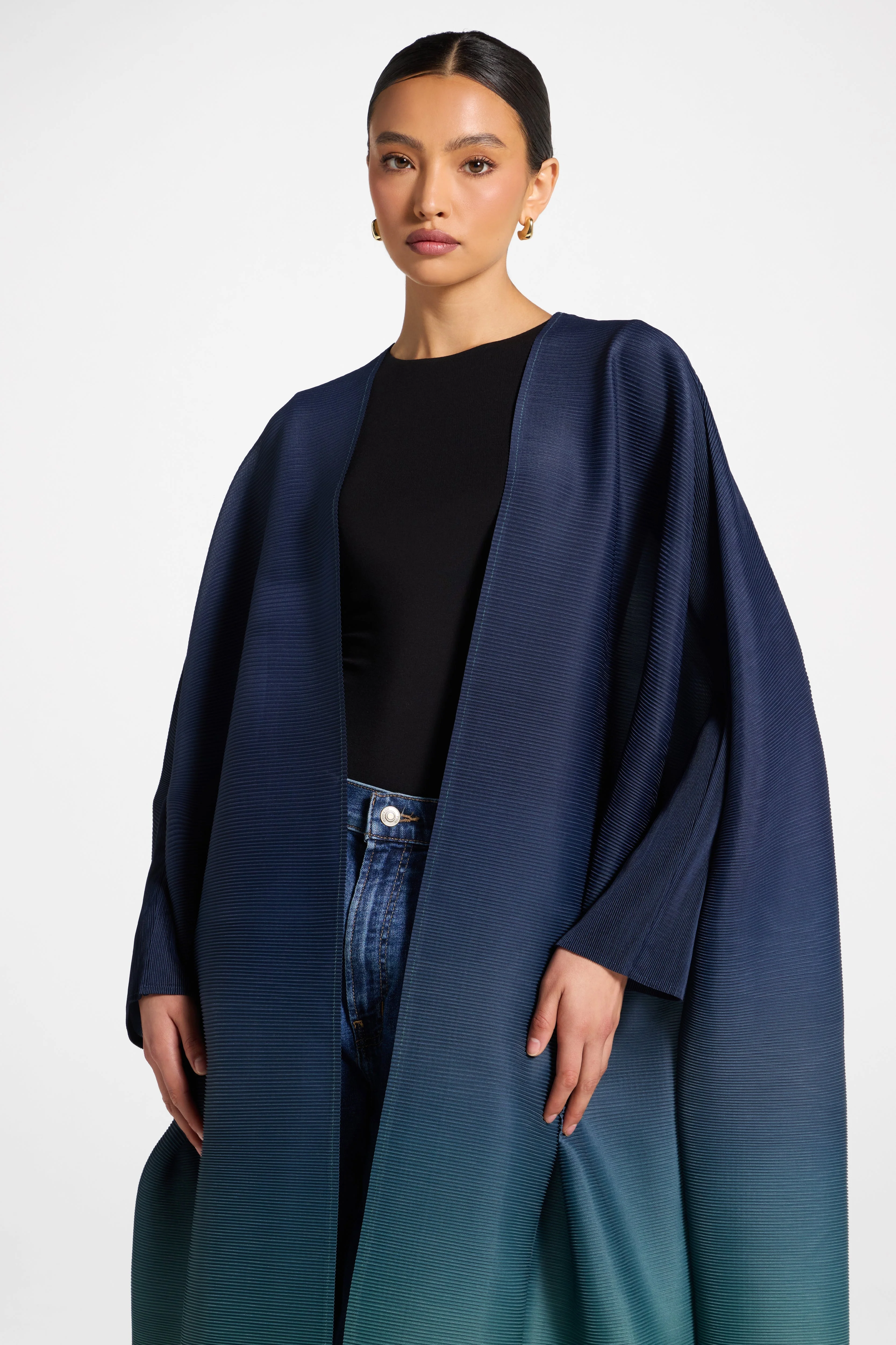 Ombre Pleated Open Abaya - Rainforest Mist - Image 7