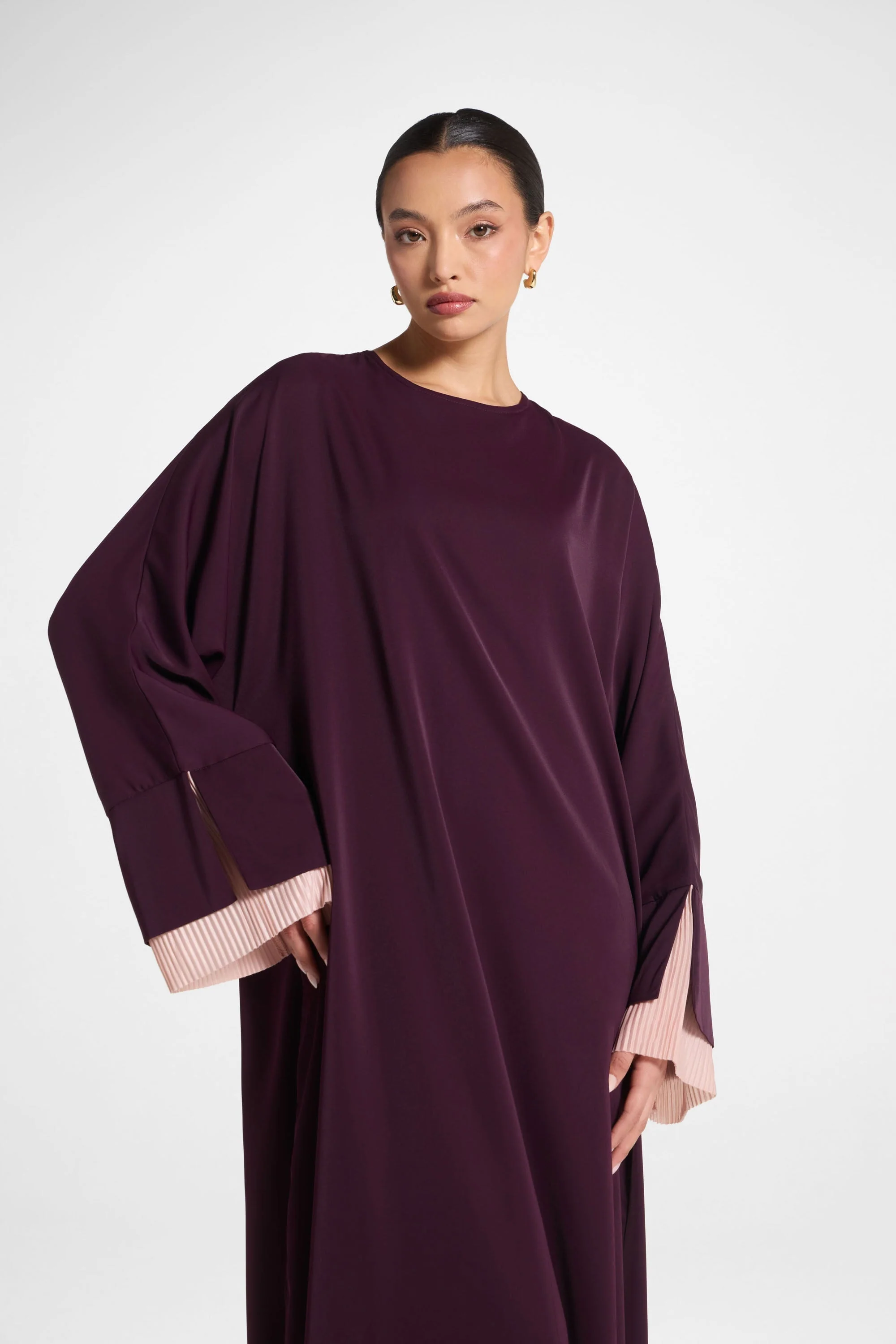 Plisse Sleeve Abaya - Chocolate Plum - Image 4