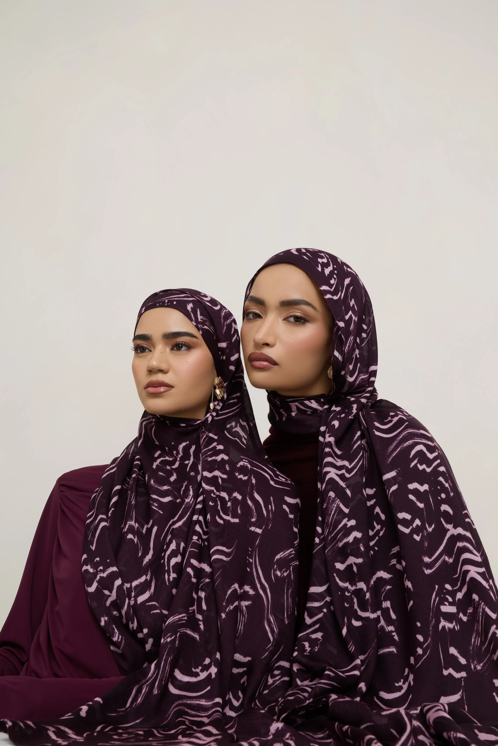 Printed Modal Hijab - Abstract Plum - Image 2
