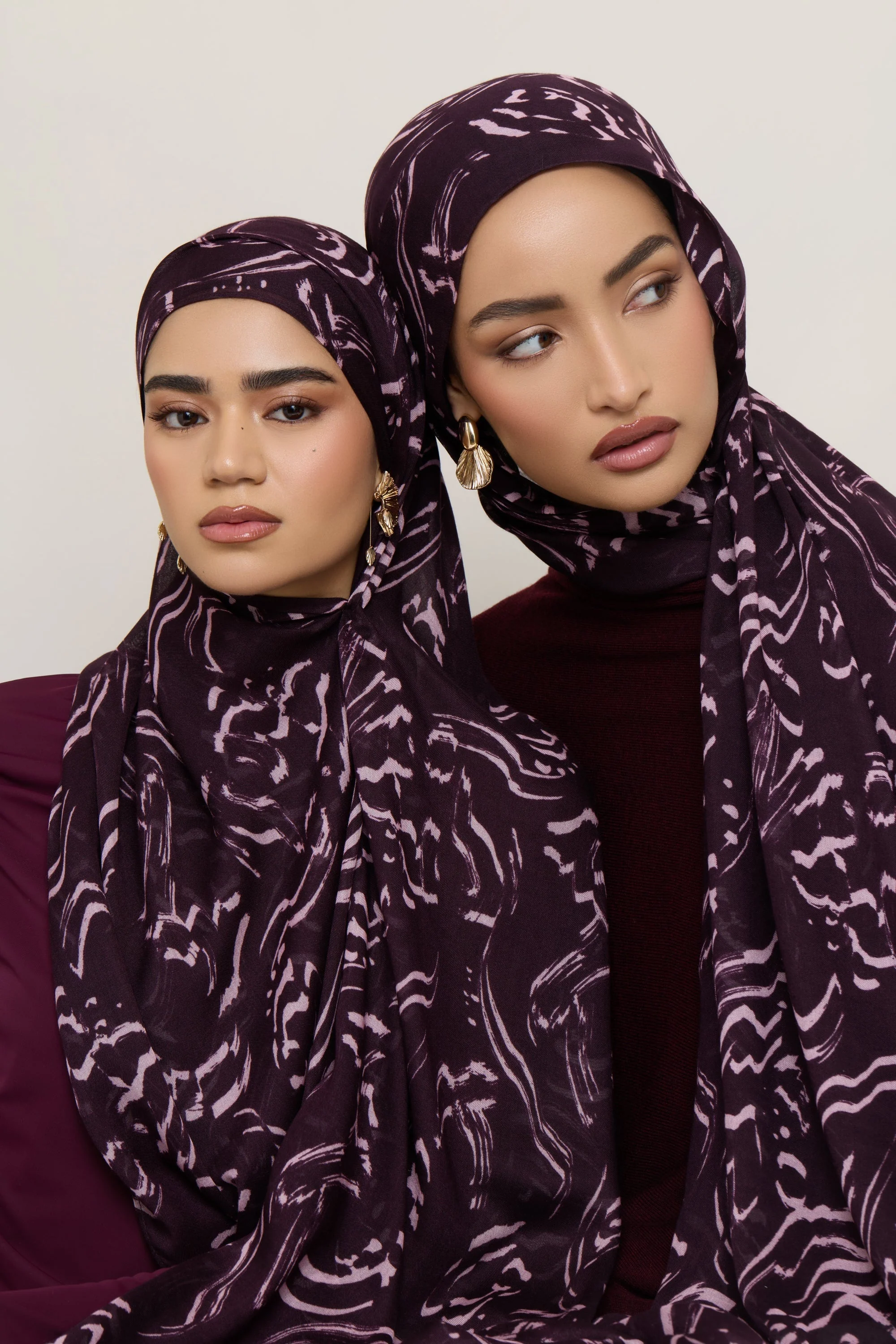 Printed Modal Hijab - Abstract Plum - Image 3