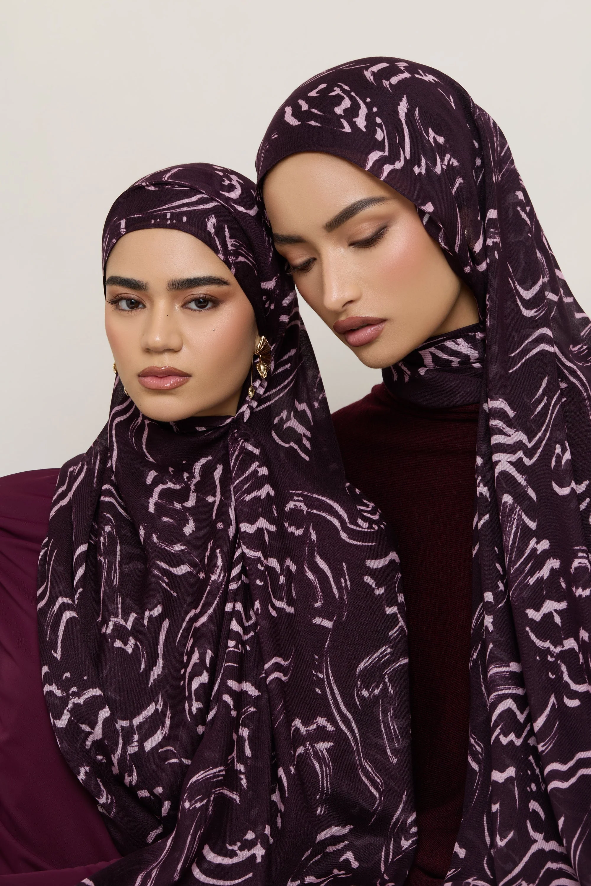 Printed Modal Hijab - Abstract Plum - Image 4