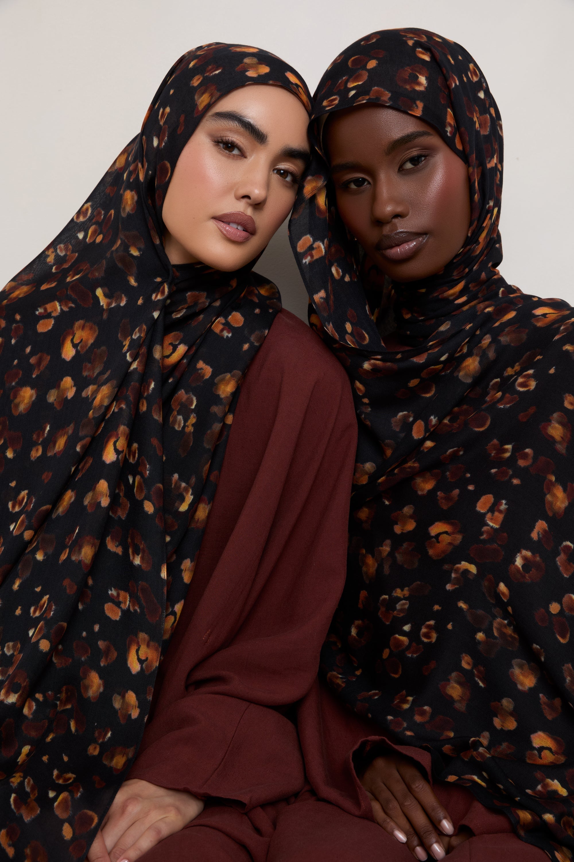 Printed Modal Hijab - Black Leopard Bloom - Image 3