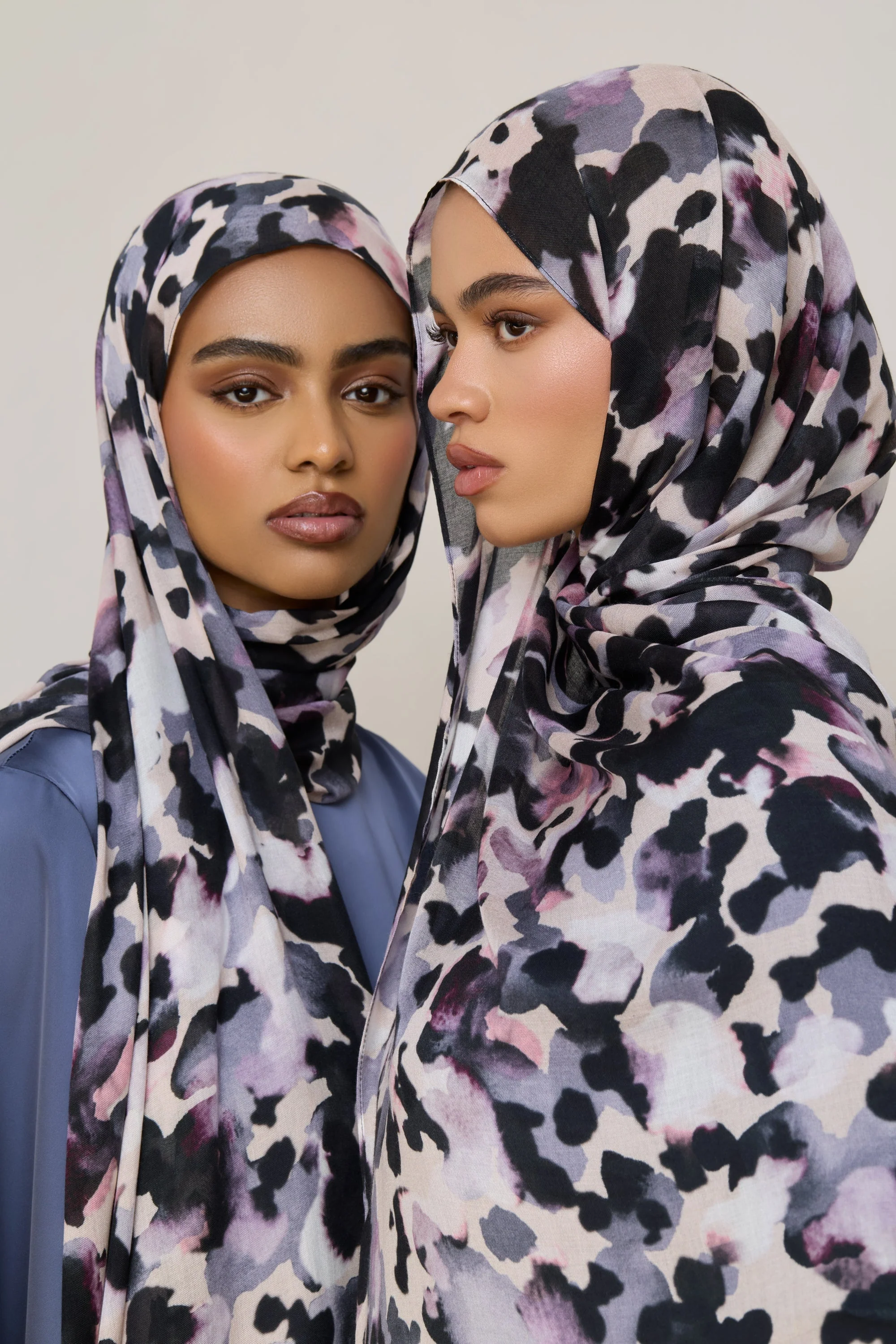 Printed Modal Hijab - Lilac Spots - Image 3