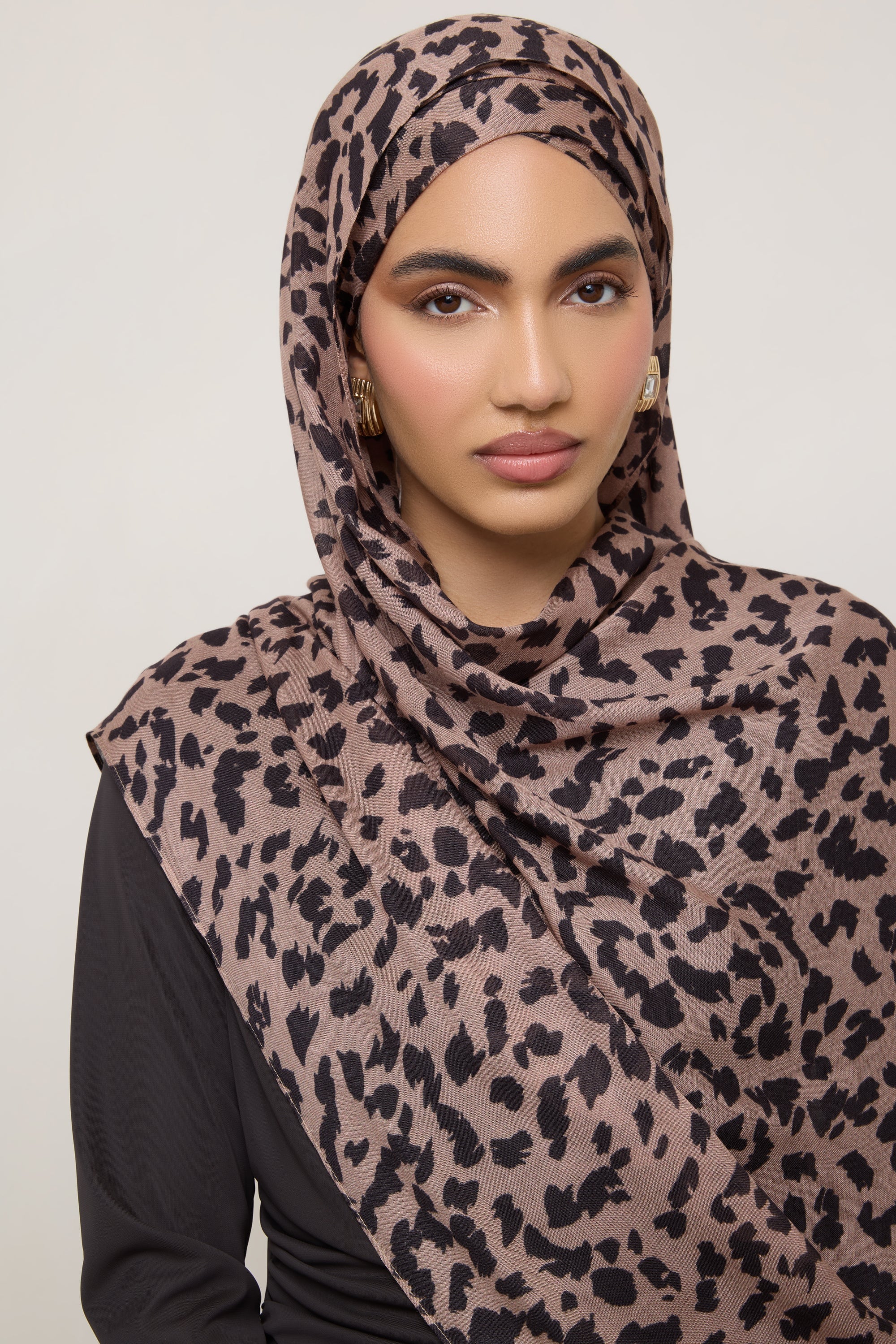 Printed Modal Hijab - Mocha Leopard - Image 9