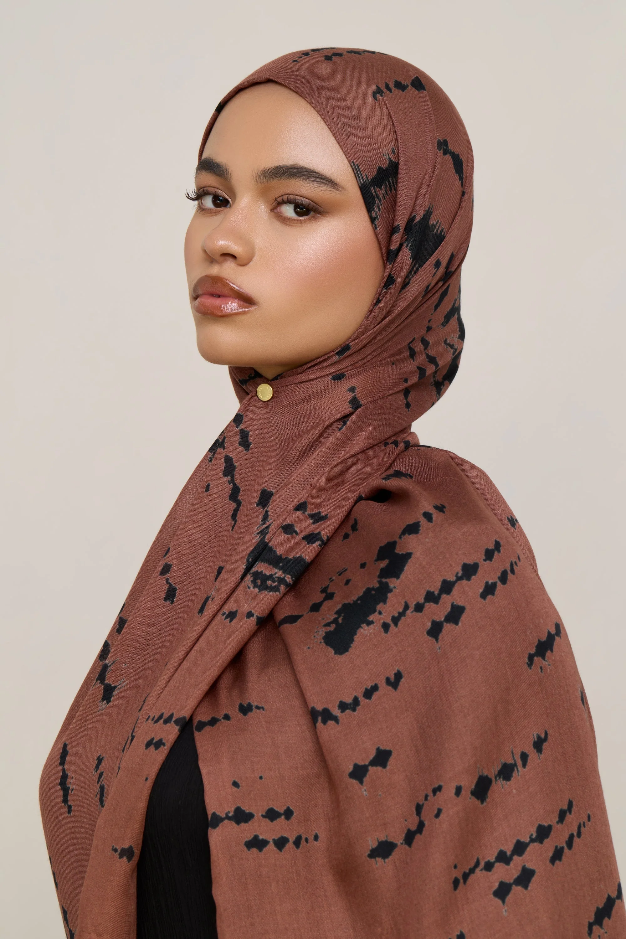 Printed Modal Hijab - Noir Speckles - Image 5