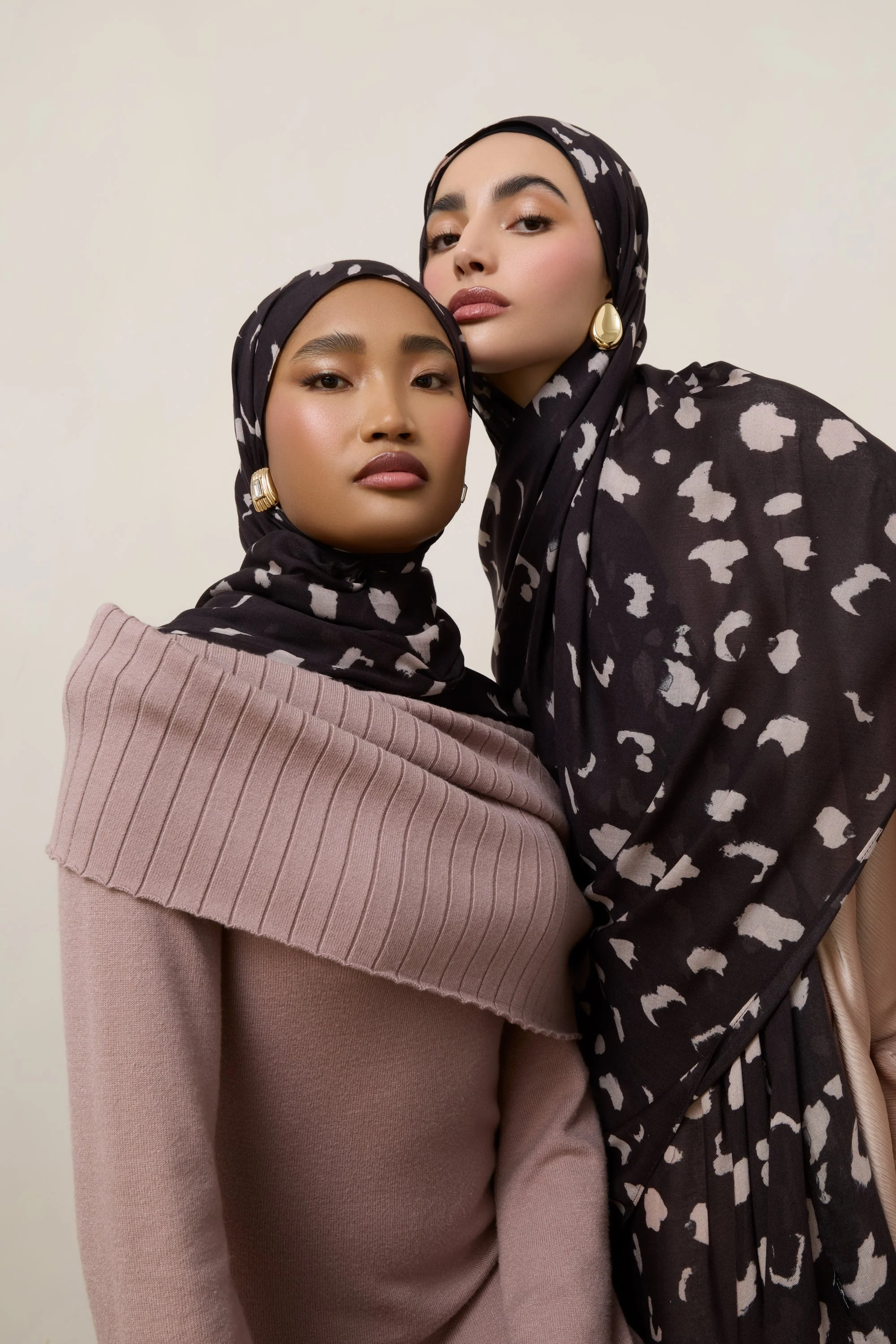 Printed Modal Hijab - Velvet Cocoa - Image 4