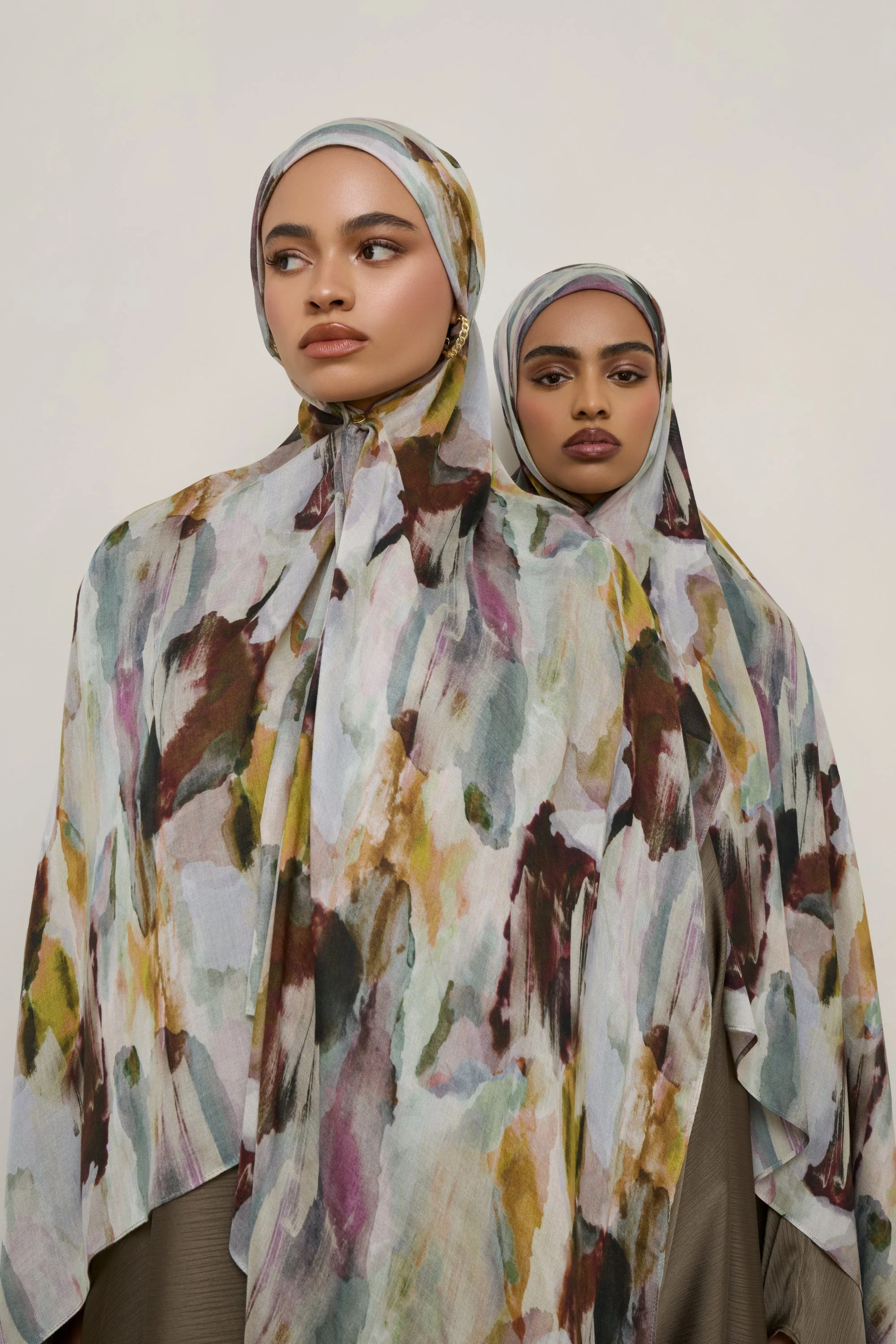 Printed Modal Hijab - Watercolor Oasis - Image 3
