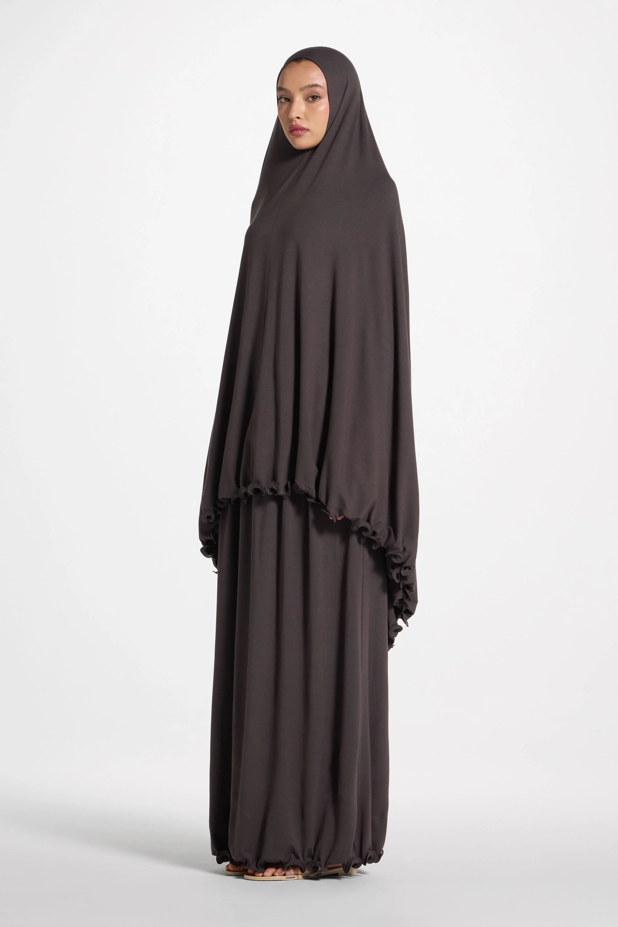 Ruffle Jersey Prayer Set - Iron - Image 4