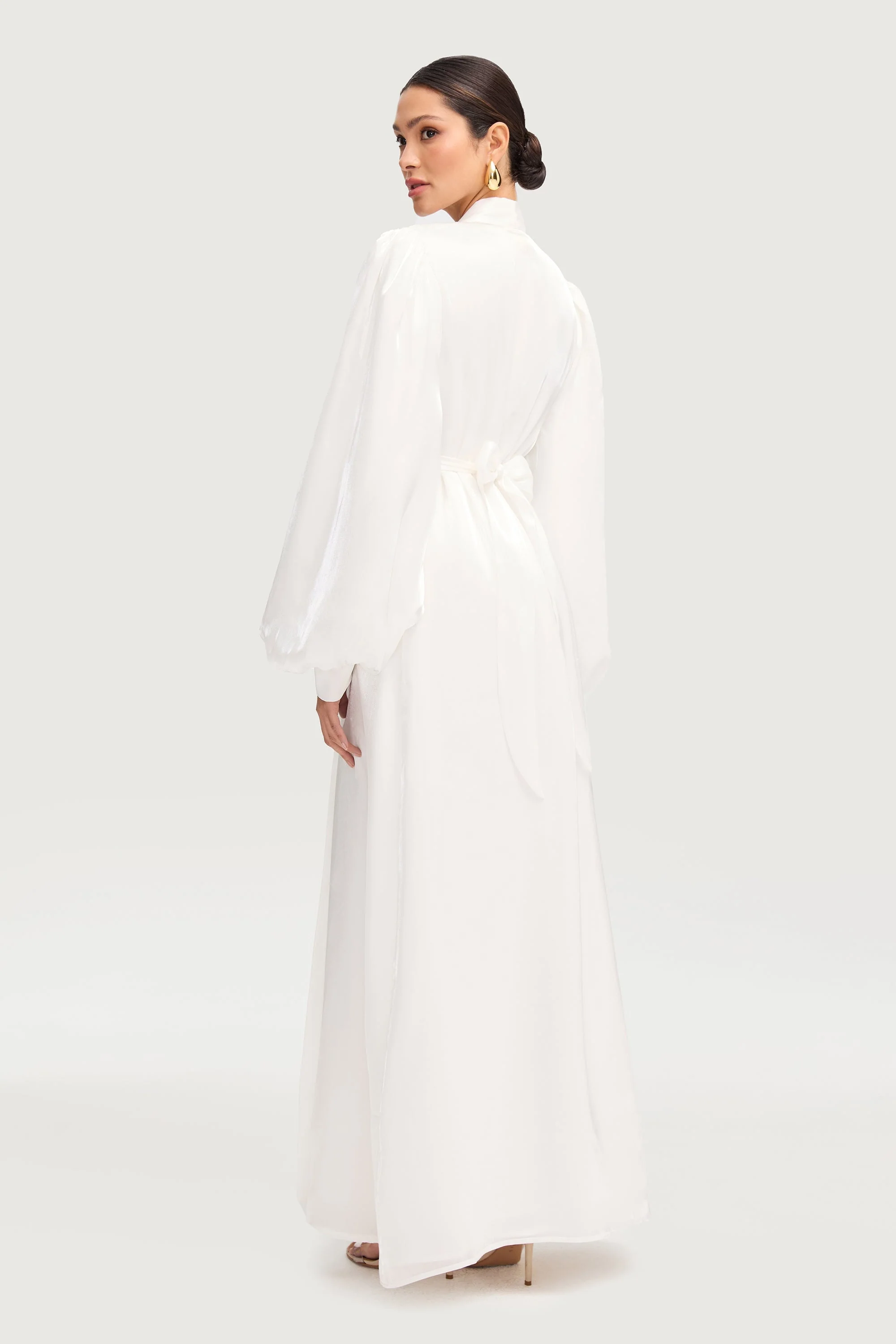 Safaa Two Piece Dress & Abaya Set - White - Image 5