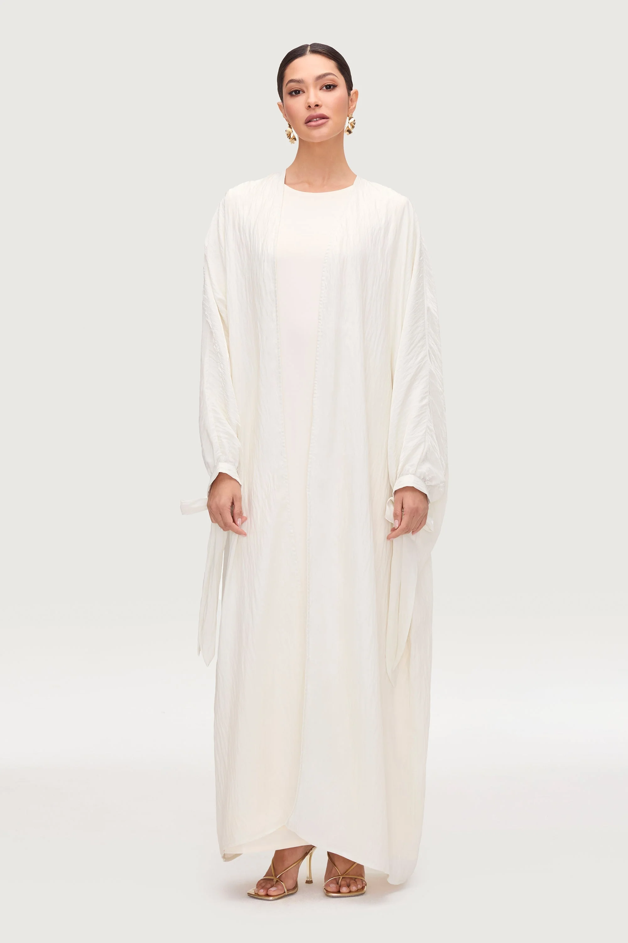Safiyah Open Abaya - Moonbeam - Image 3