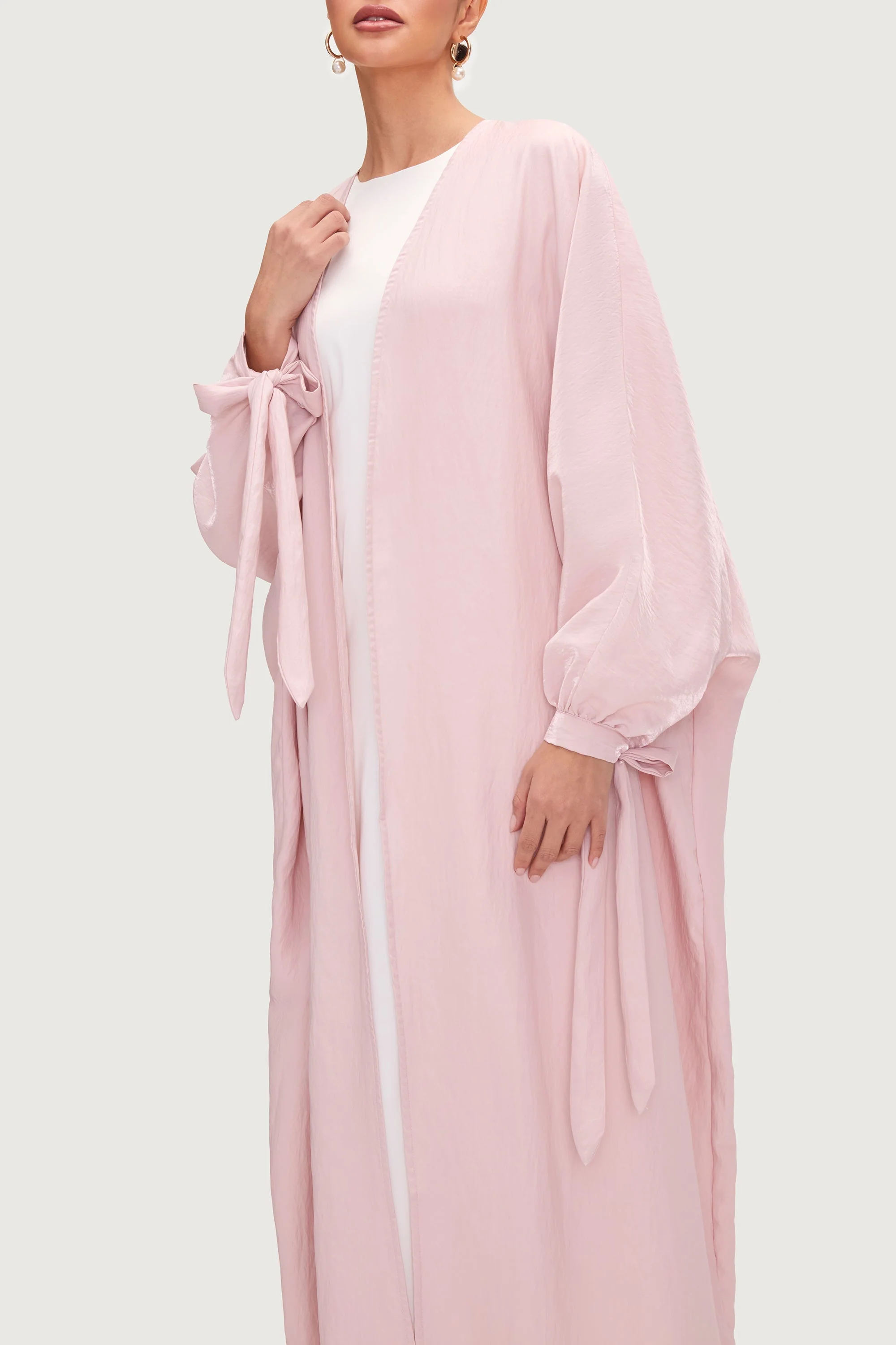 Safiyah Open Abaya - Pastel Pink - Image 4