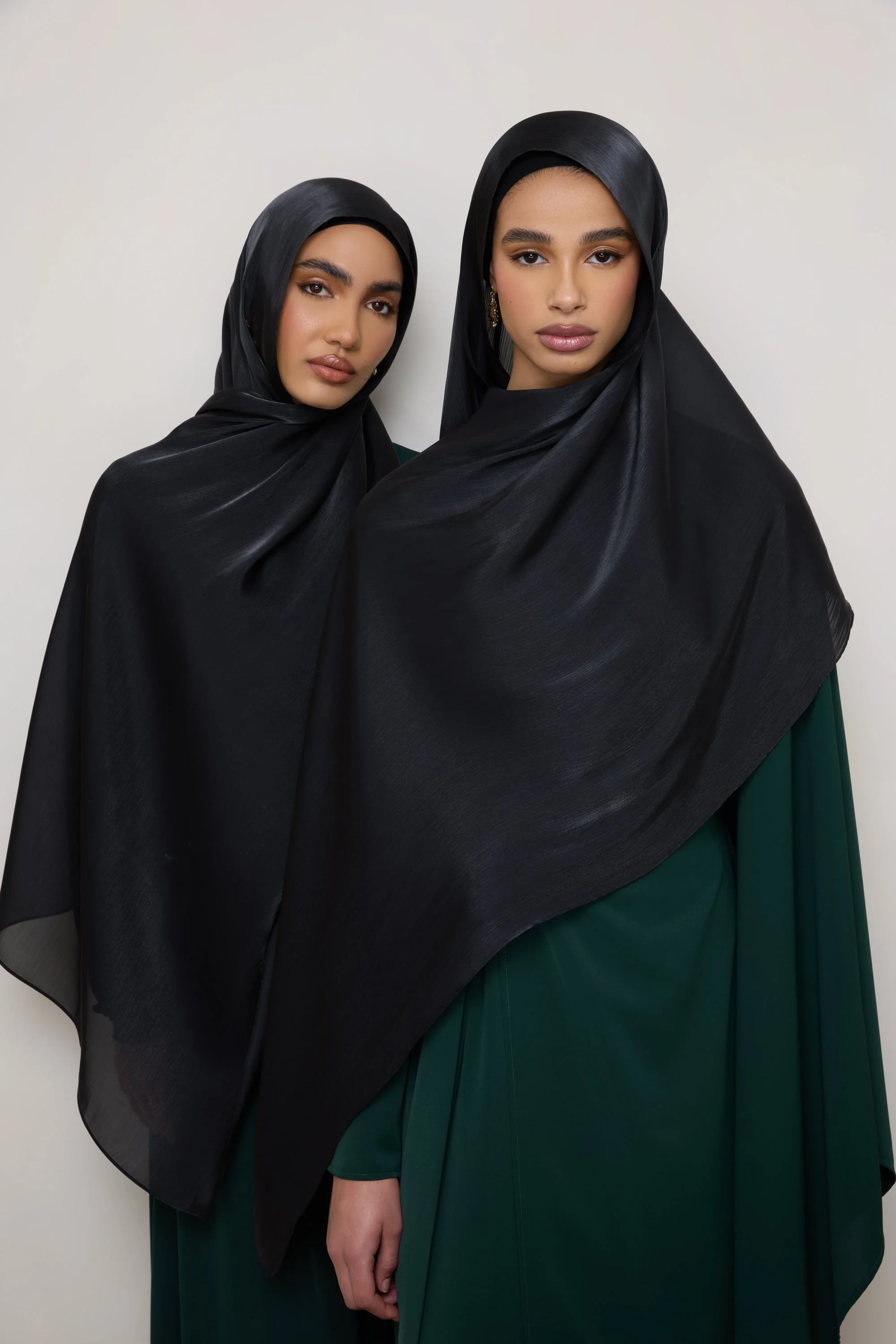 Shimmer Chiffon Hijab - Black - Image 3